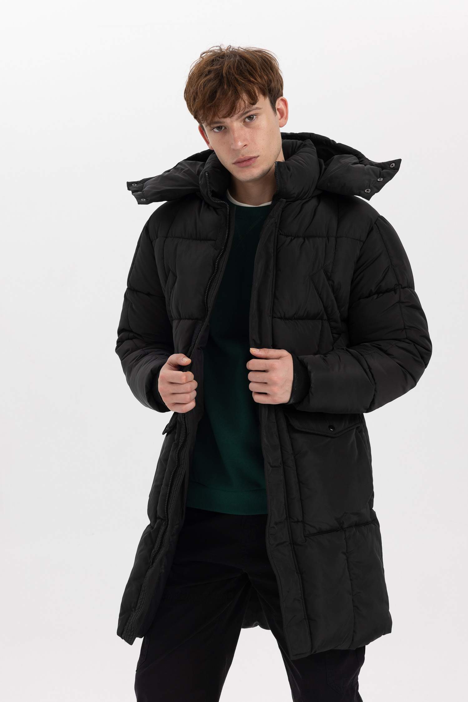 Su İtici Regular Fit Kapüşonlu Fermuarlı Cepli Şişme Mont Parka