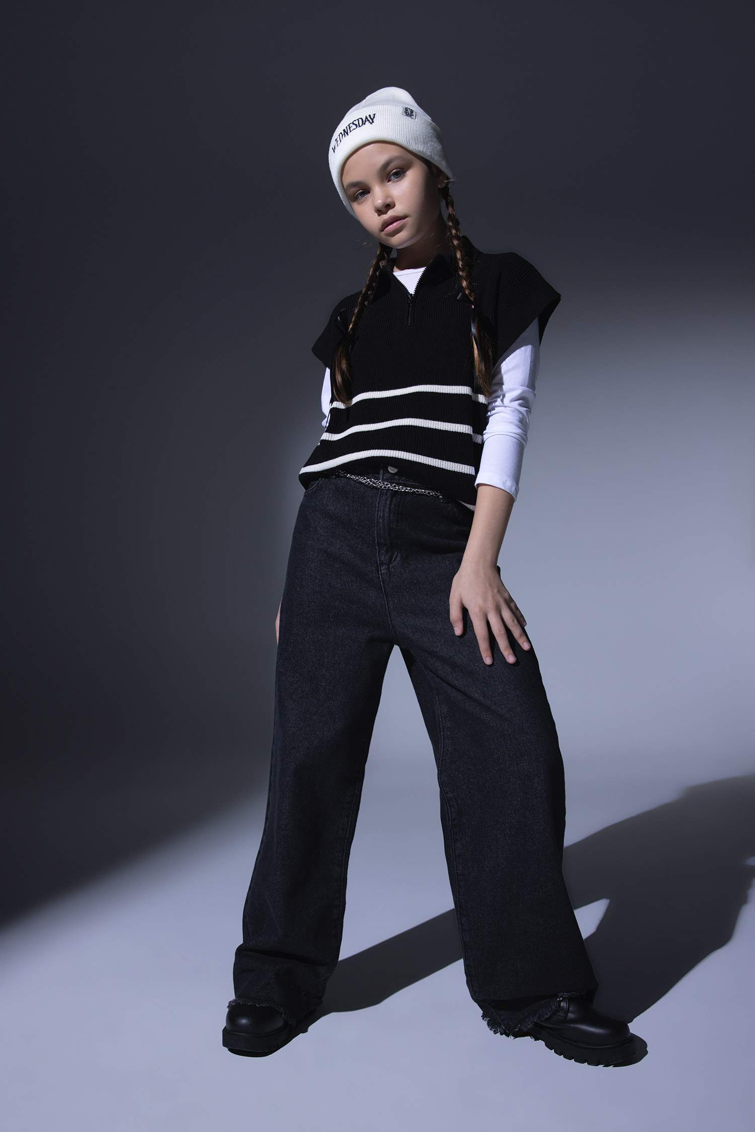 Kız Çocuk Dik Yaka Fermuarlı Çizgili Triko Süveter