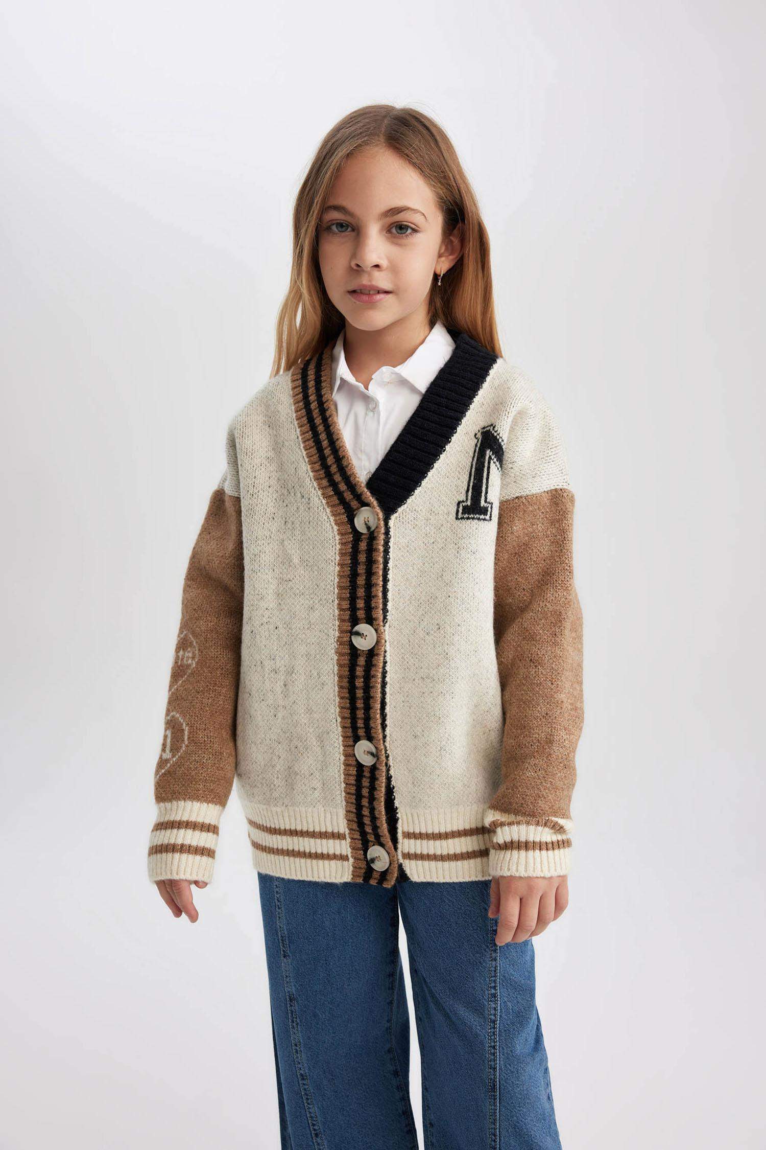 Regular Fit V-Neck Cardigan