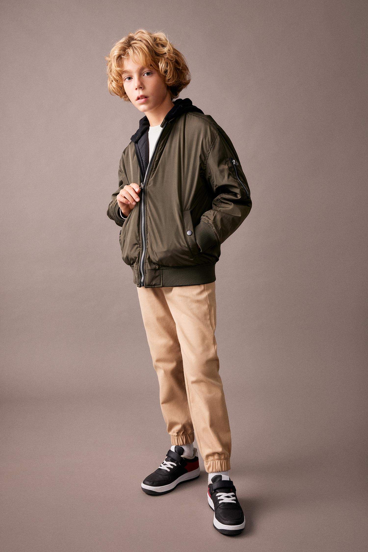 جاكيت بومبر اولادي ذو وجهين بياقة قصيرة