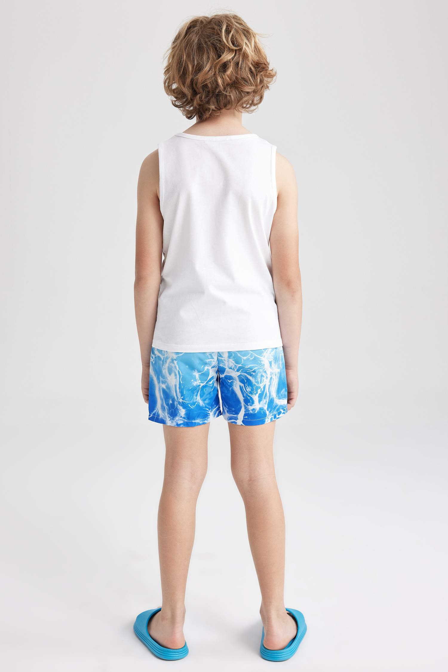 سيت ولادي شورت وفانيلة - قطعتين