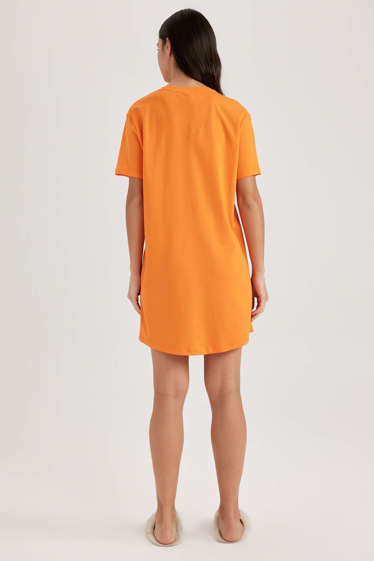 Regular Fit Crew Neck Knitted Dress