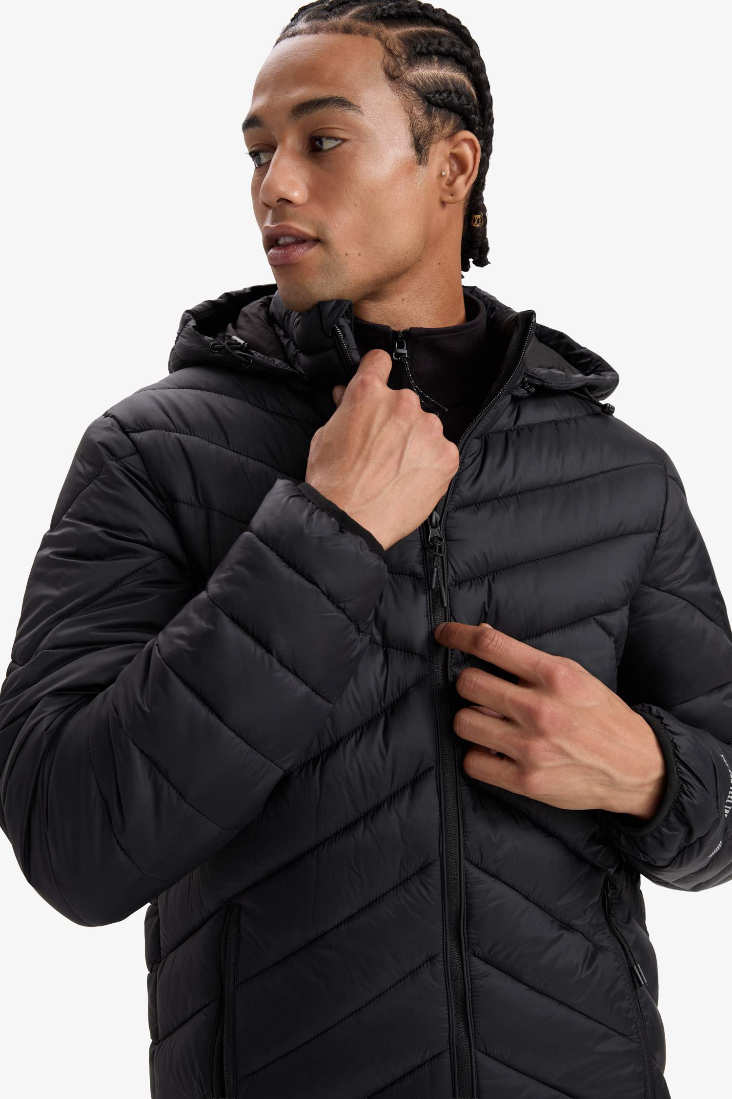 Su İtici Slim Fit Dar Kesim Kapüşonlu Fermuarlı Mevsimlik Baharlık Şişme Mont