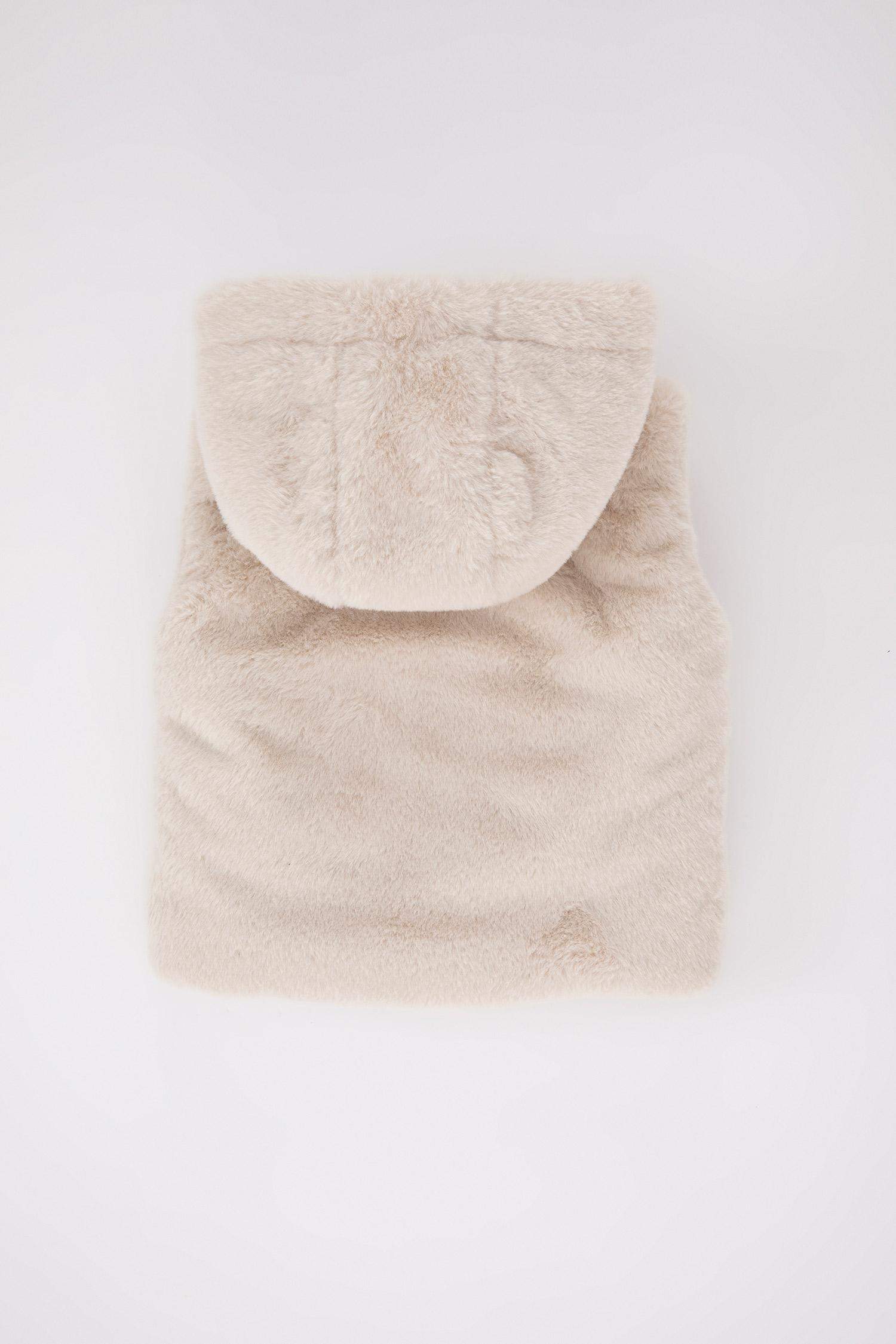 Жилет стандартного крою з хутра для малюків дівчаток