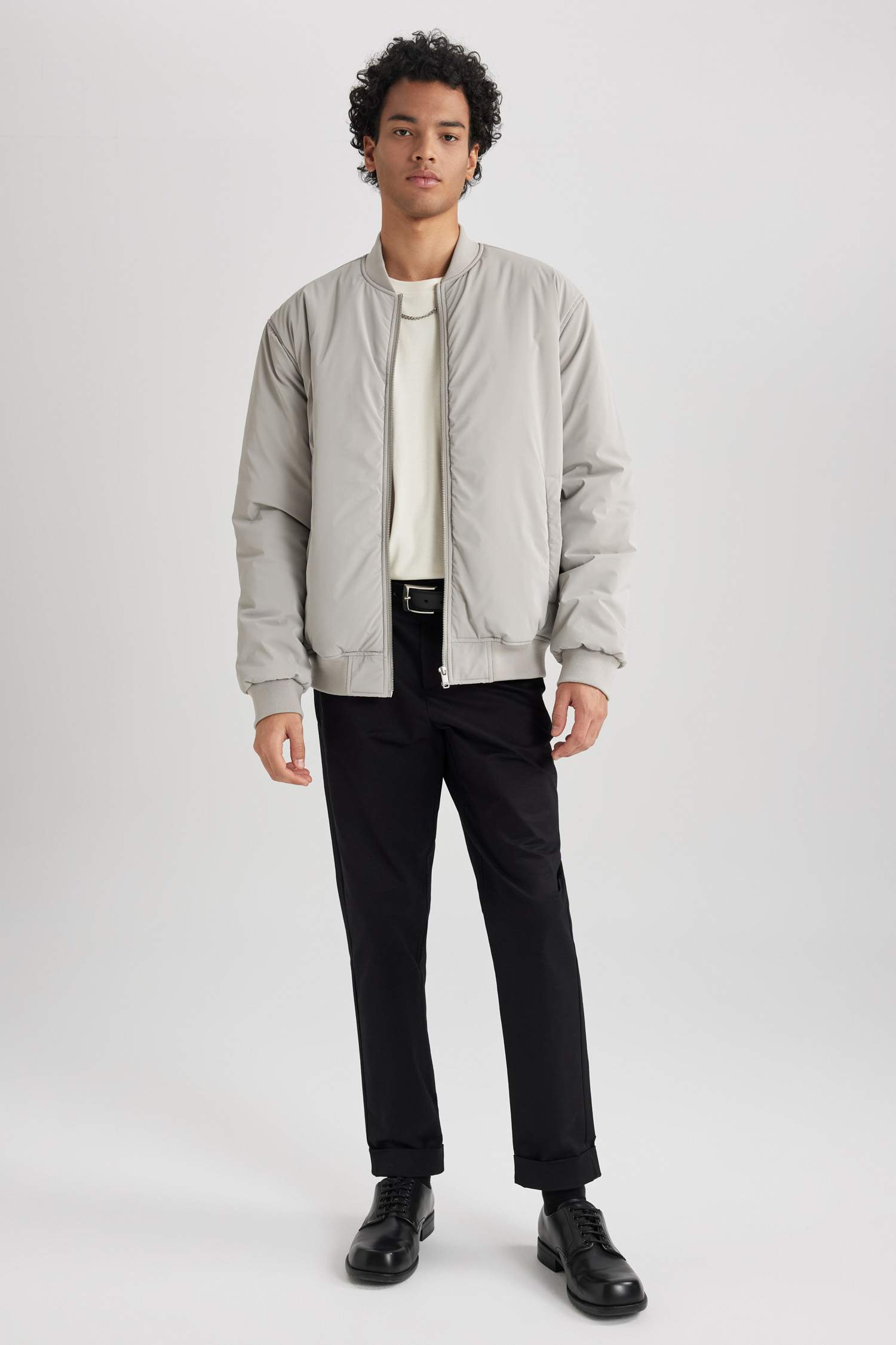 Куртка приталеного крою для чоловіків