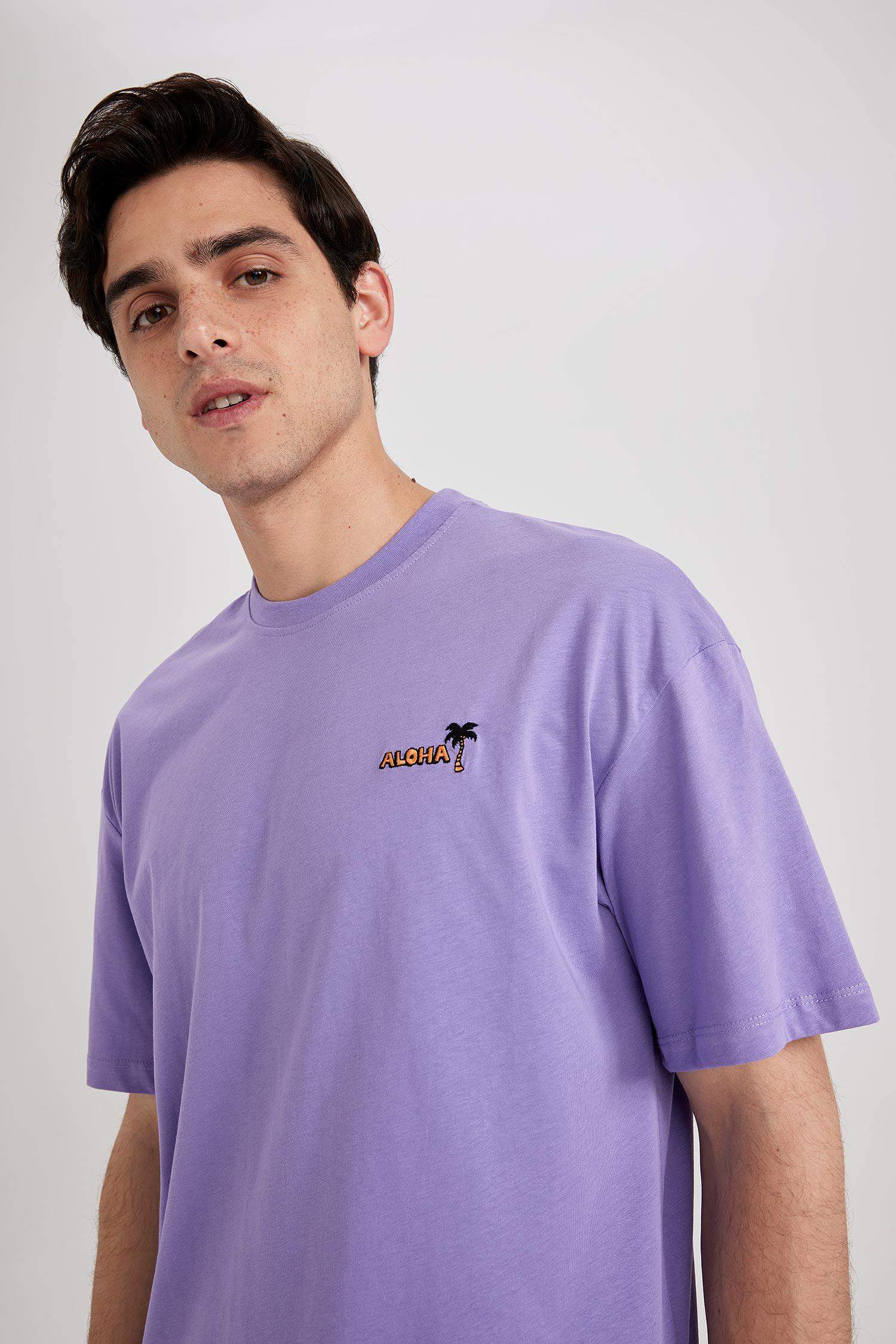 дөңгелек жаға минималл Қысқа жеңді футболка