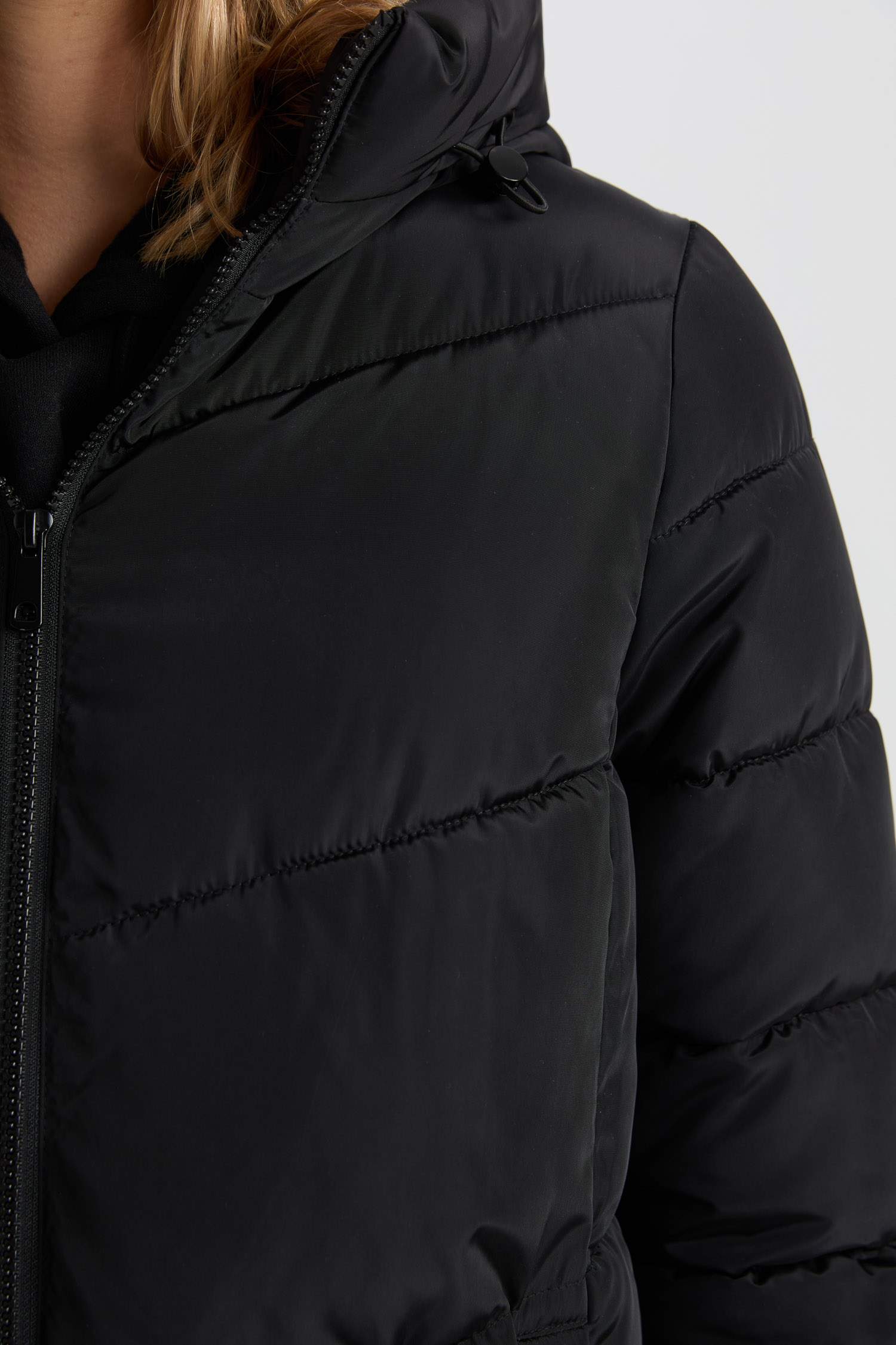 Su Geçirmez Uzun Şişme Mont Parka Isı Yalıtımlı Kapüşonlu Kapitoneli fermuarlı Cepli