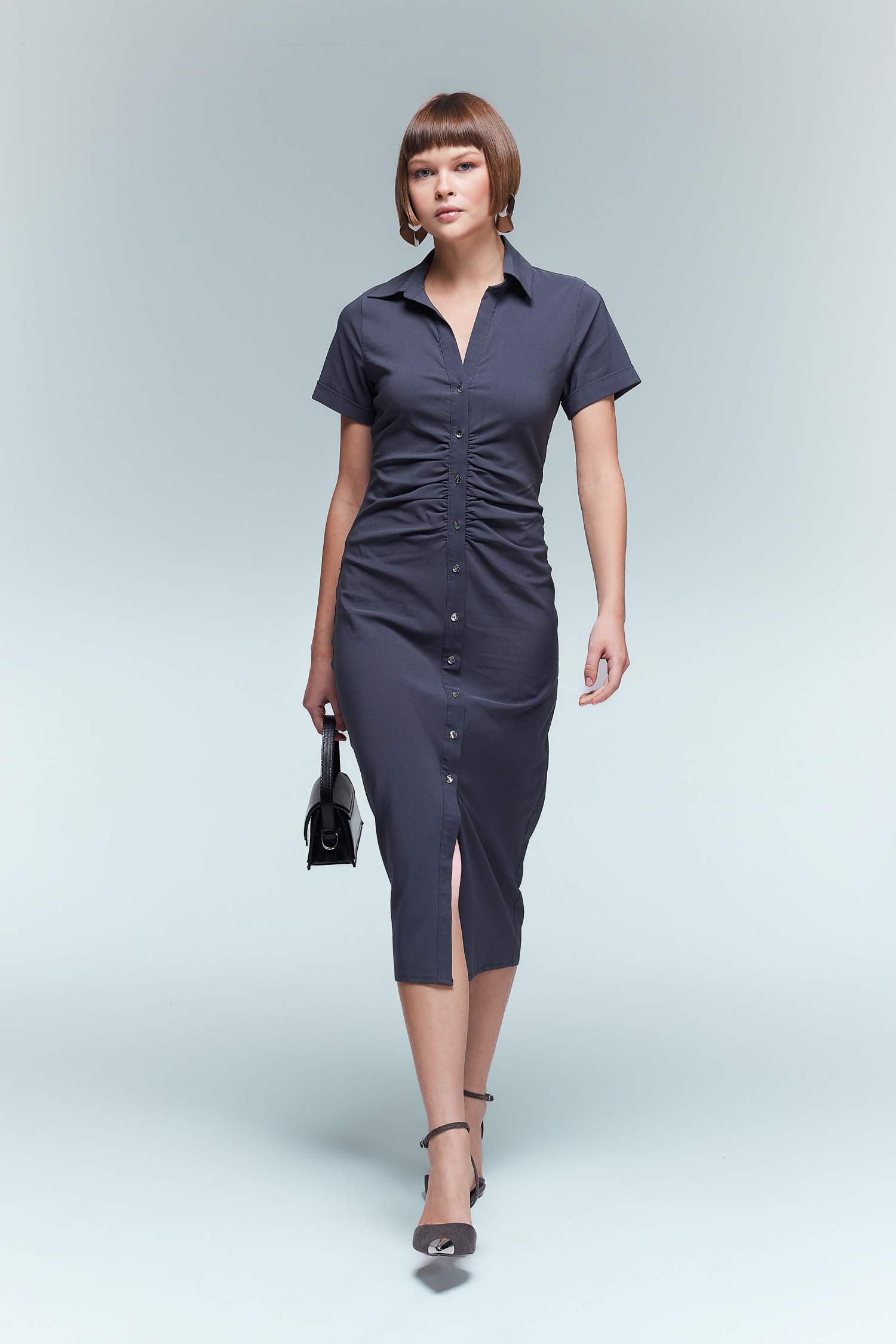 Gömlek Yaka Düğmeli Yarım Kollu Midi Elbise