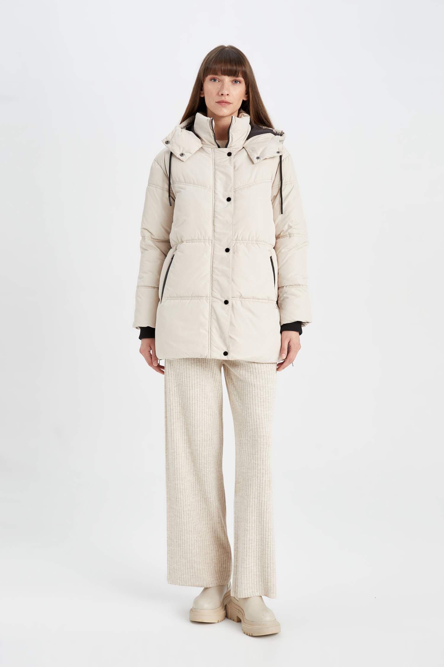 Su Geçirmez Şişme Mont Parka Oversize Geniş Kalıp Fermuarlı Çıtçıtlı Cepli Kapüşonlu