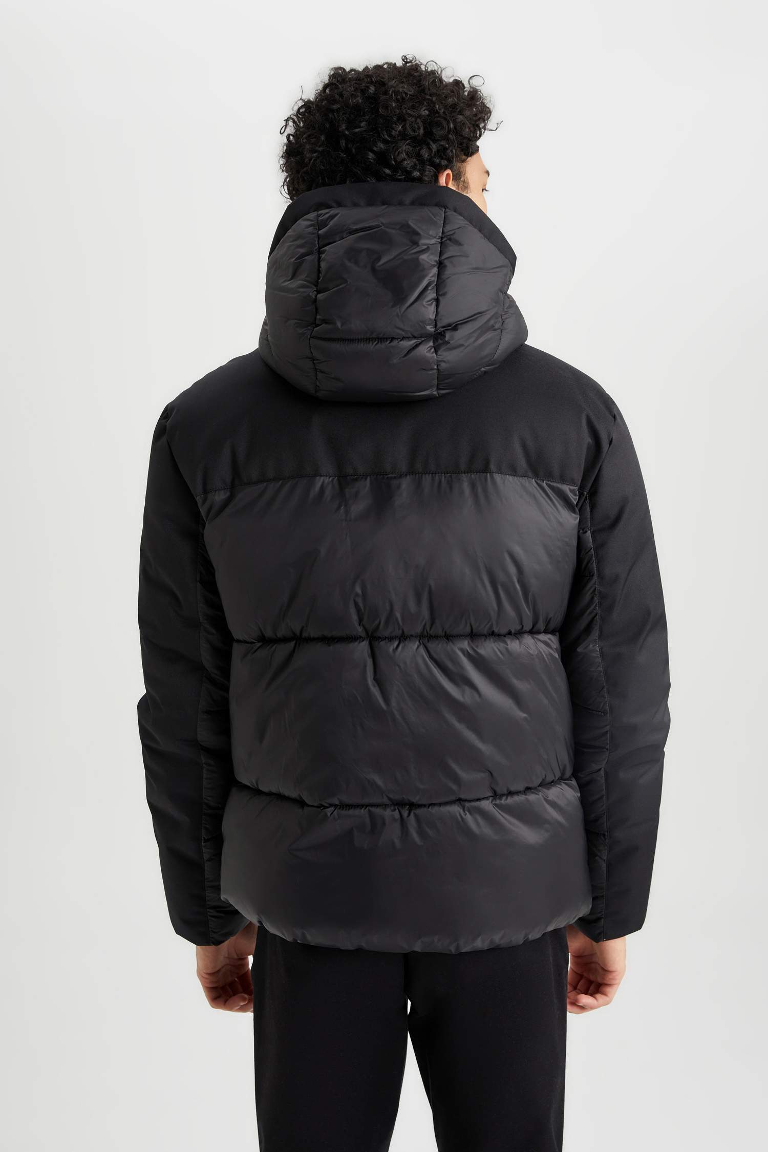 Slim Fit Hooded Puffer Jacket