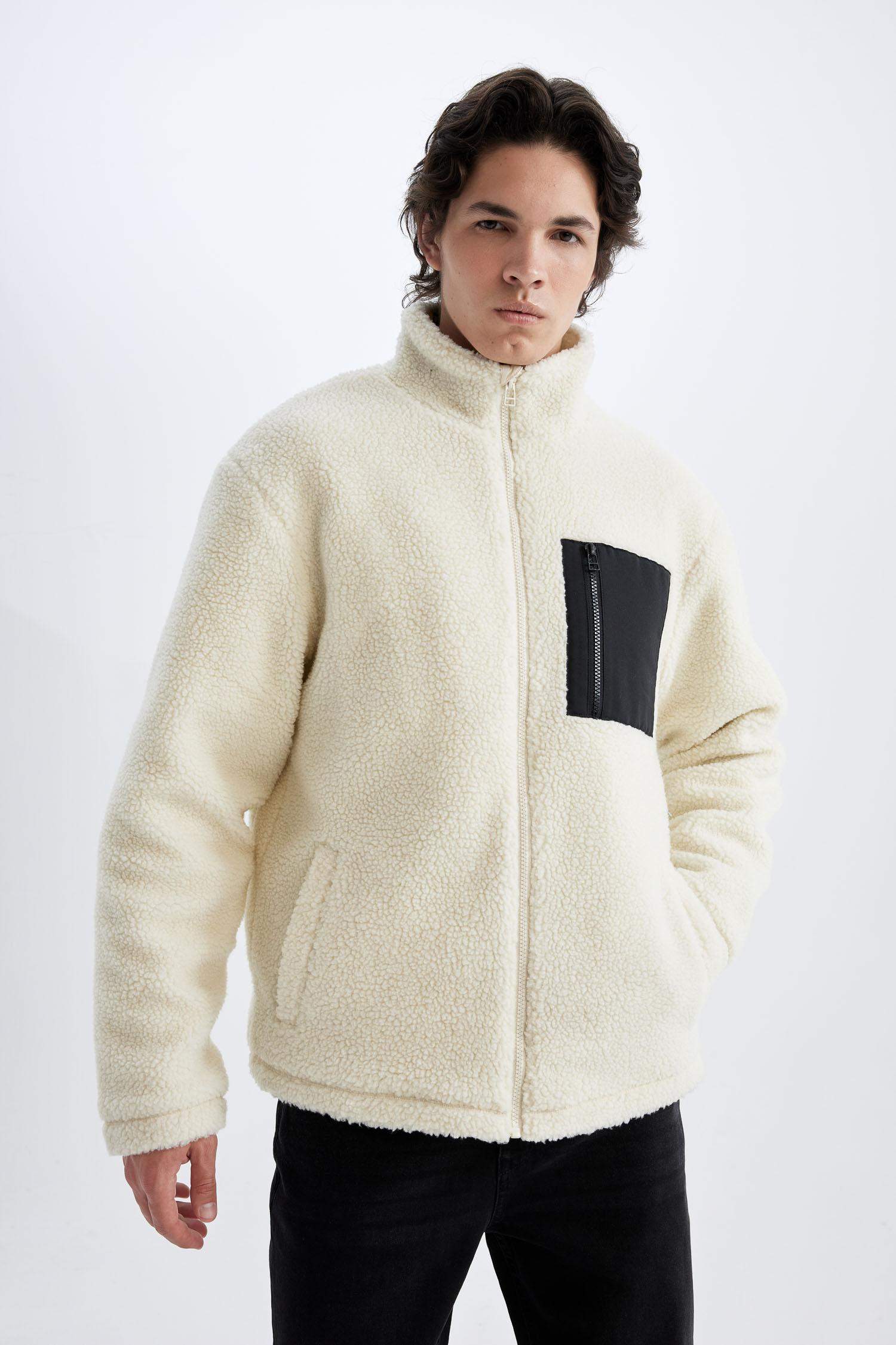 Slim Fit Dar Kesim Dik Yaka Fermuarlı Cepli Pelüş Mont