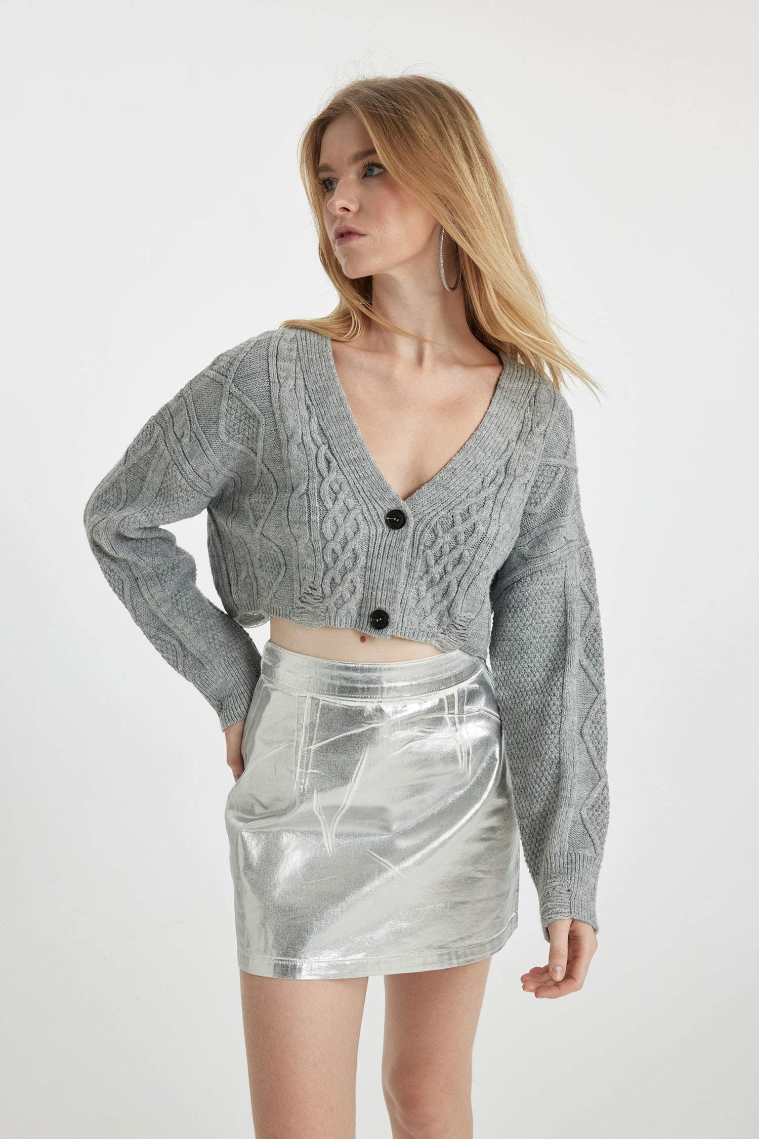 Regular Fit V Yaka Triko Hırka