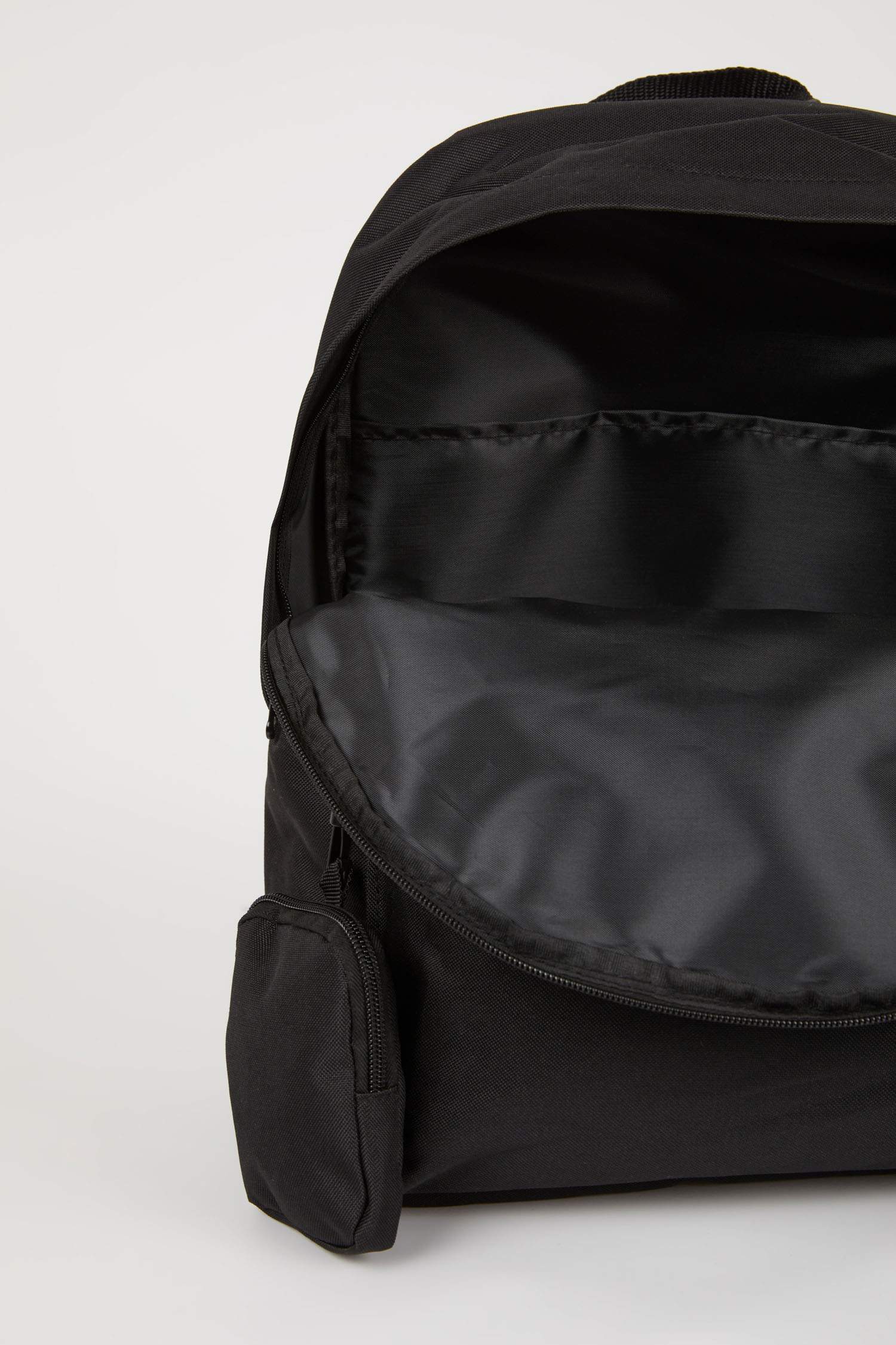 Kadın Sırt Çantası