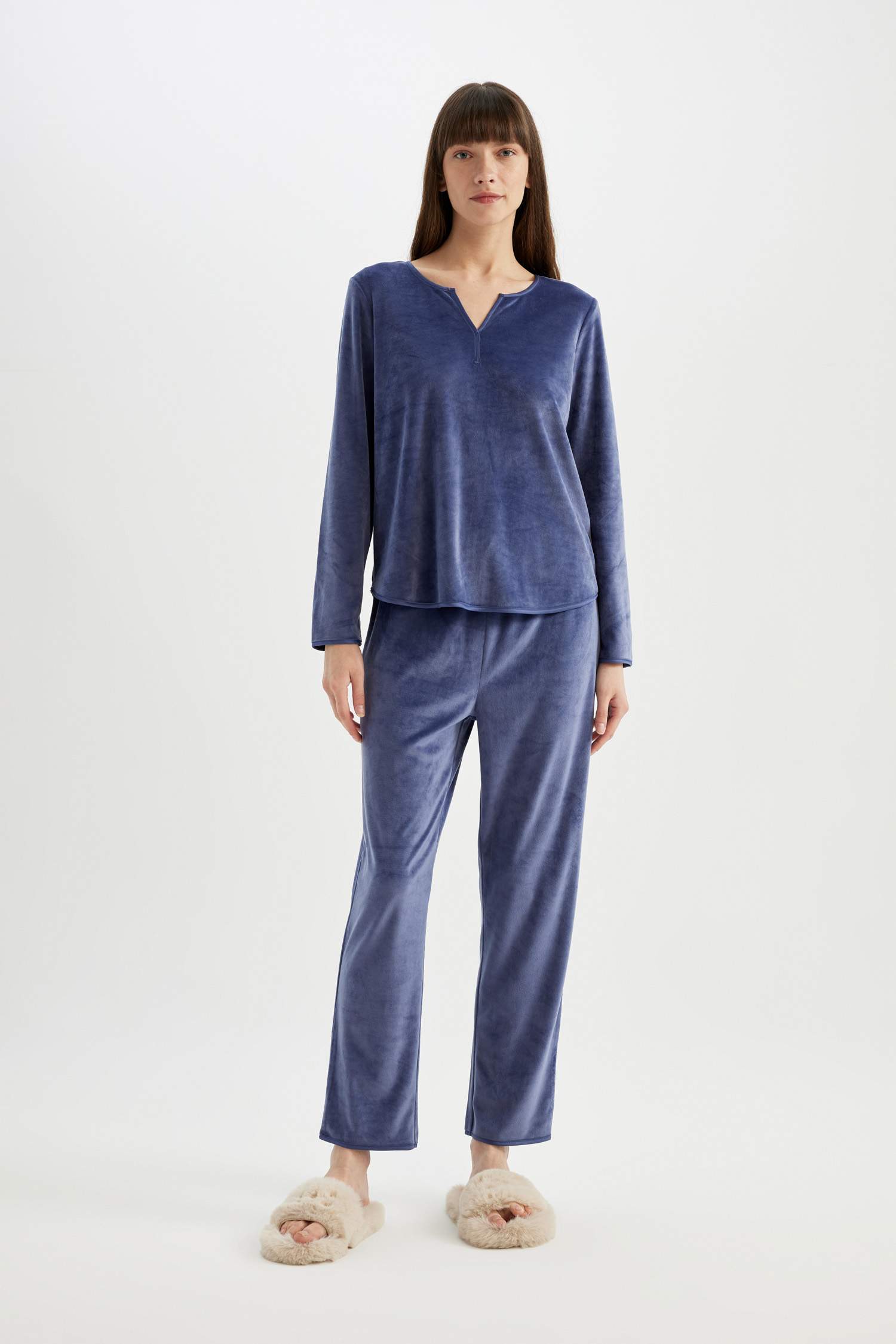 Pijama Takım V Yaka Velur Uzun Kollu Üst Uzun Alt