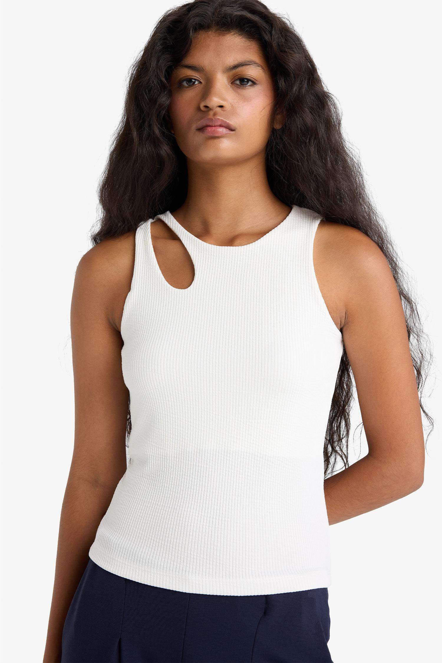 Slim Fit Dar Kesim Bisiklet Yaka Fitilli Kaşkorse Atlet