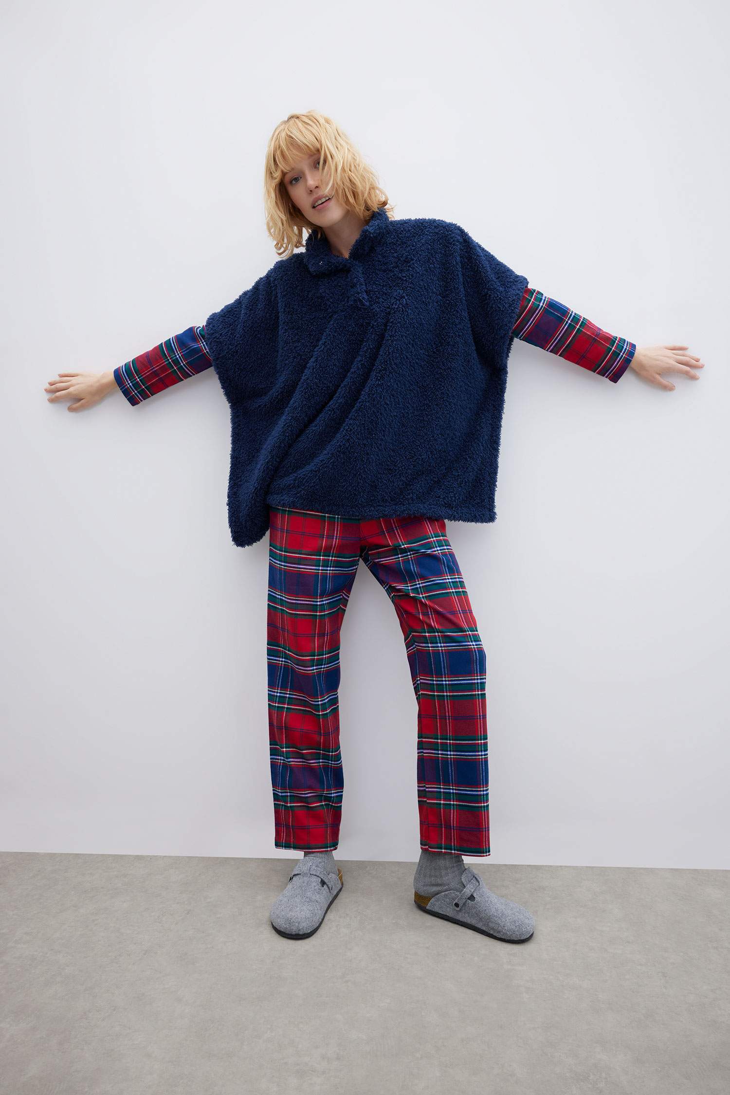 روب نوم اوفر سايز بياقة مدورة