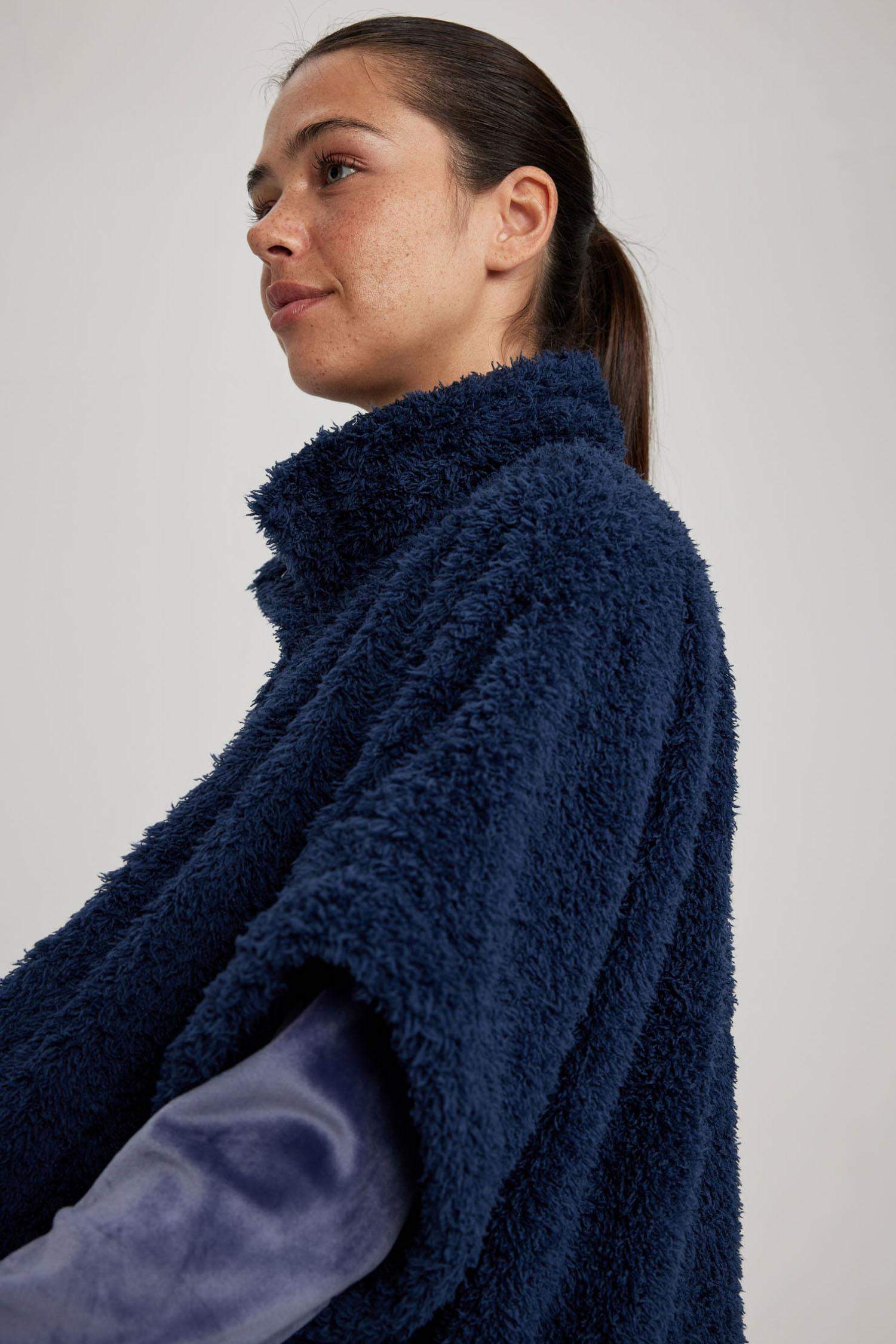 روب نوم اوفر سايز بياقة مدورة