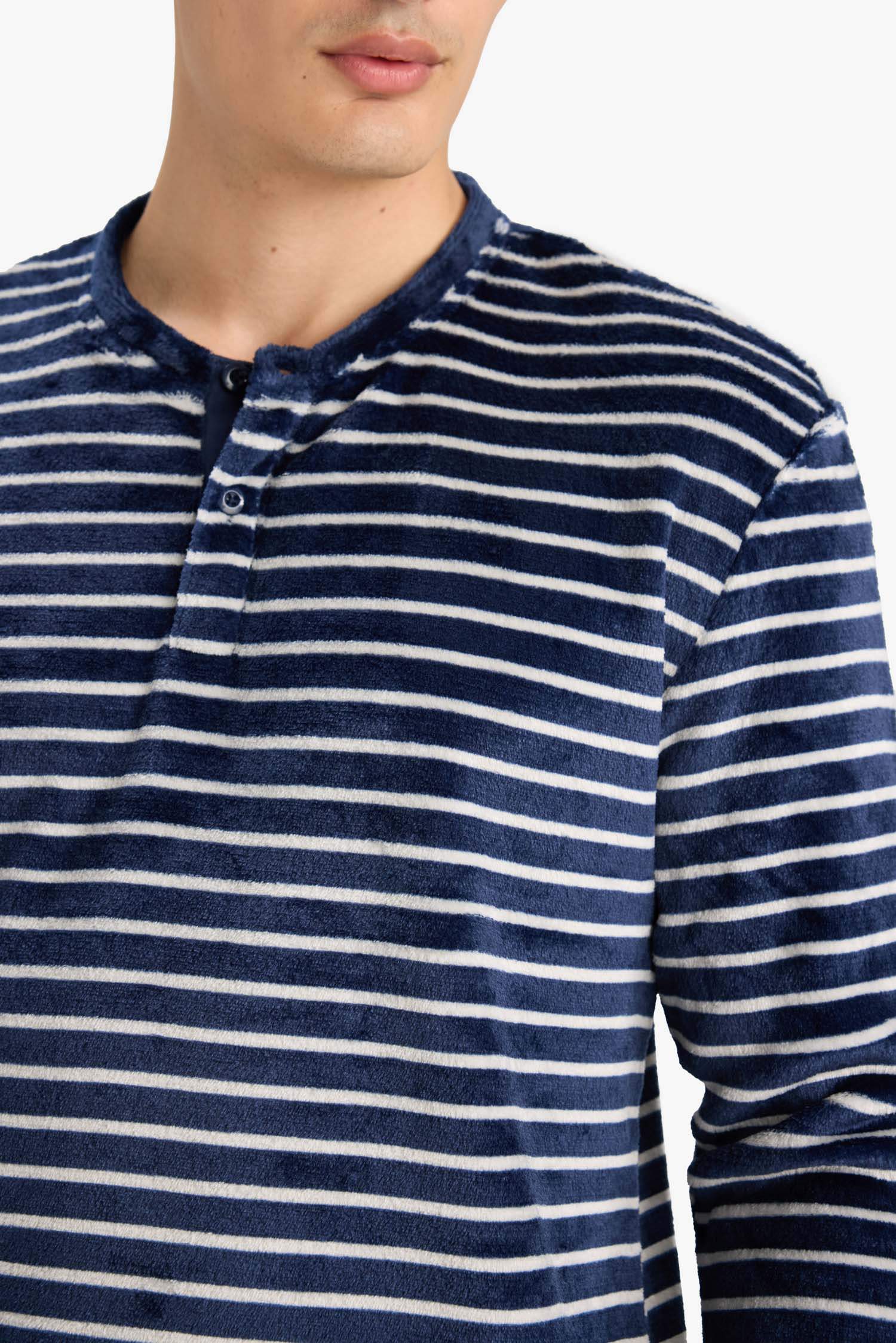 Regular Fit Uzun Kollu Çizgili Pijama Takımı