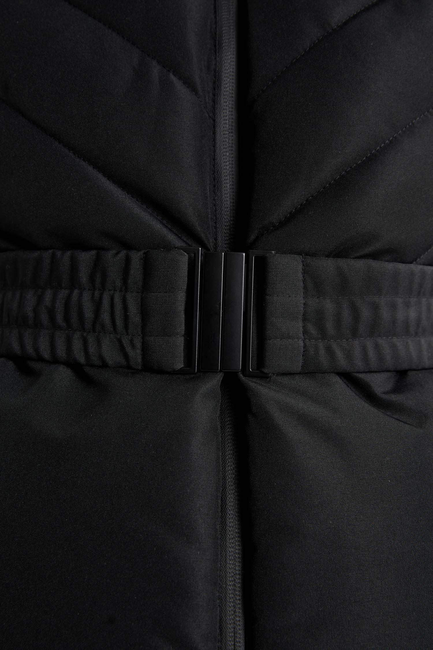 جاكيت ثلج سليم فيت بكابيشون ببطانة صوفية من DeFactoFit