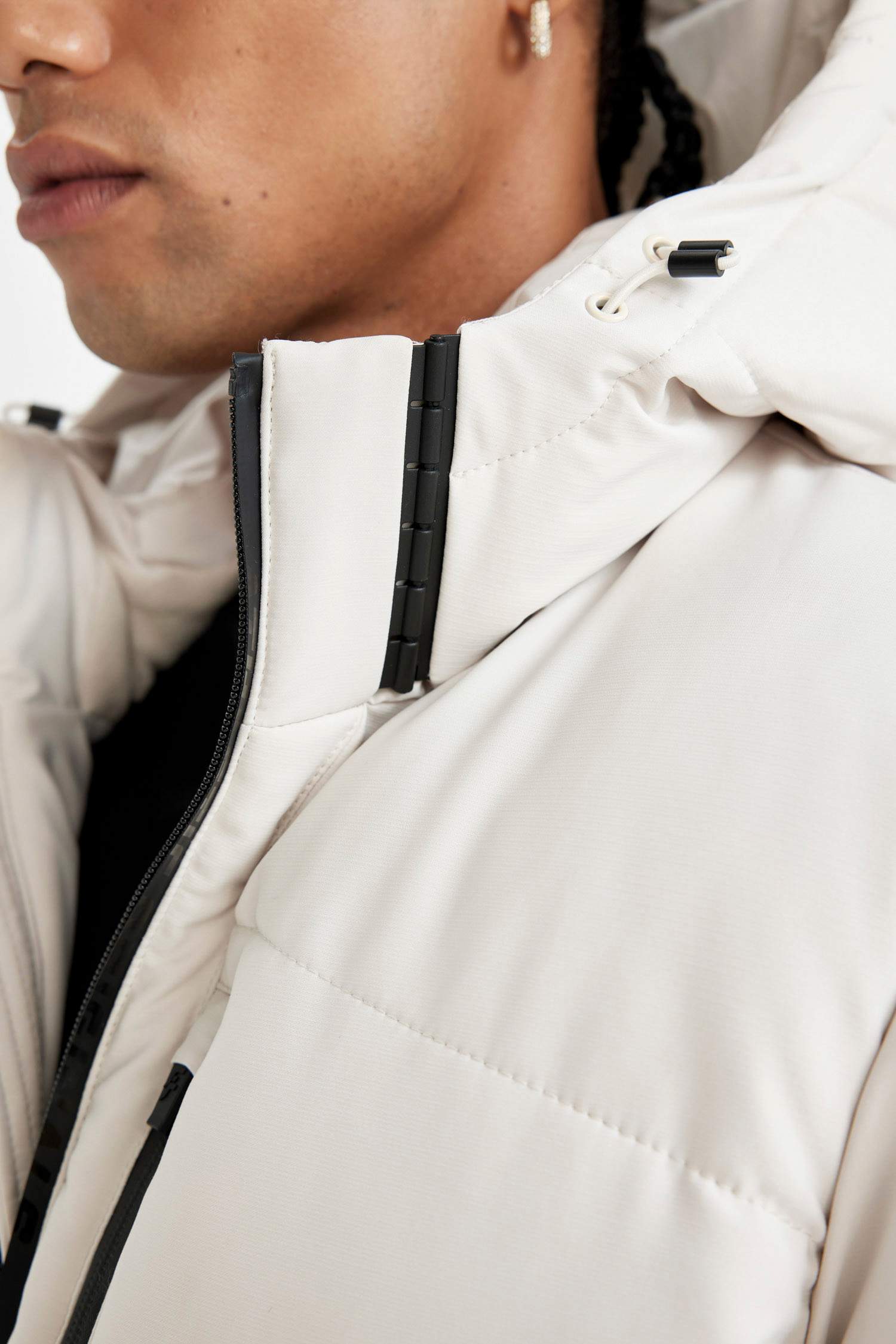 DefactoFit Waterproof Slim Fit Hooded Pocket Puffer Jacket