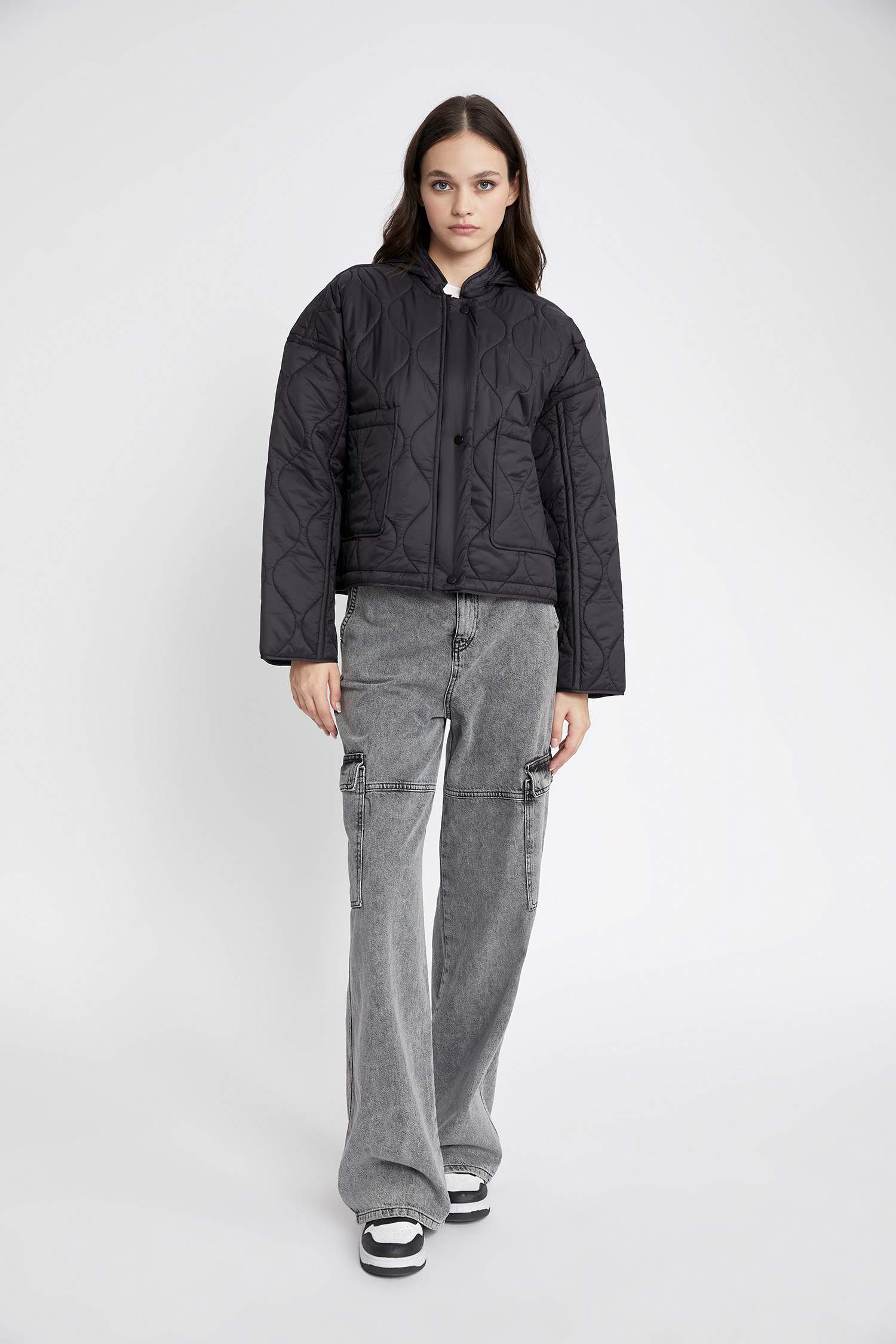 Куртка водоотталкивающая свободного кроя с капюшоном