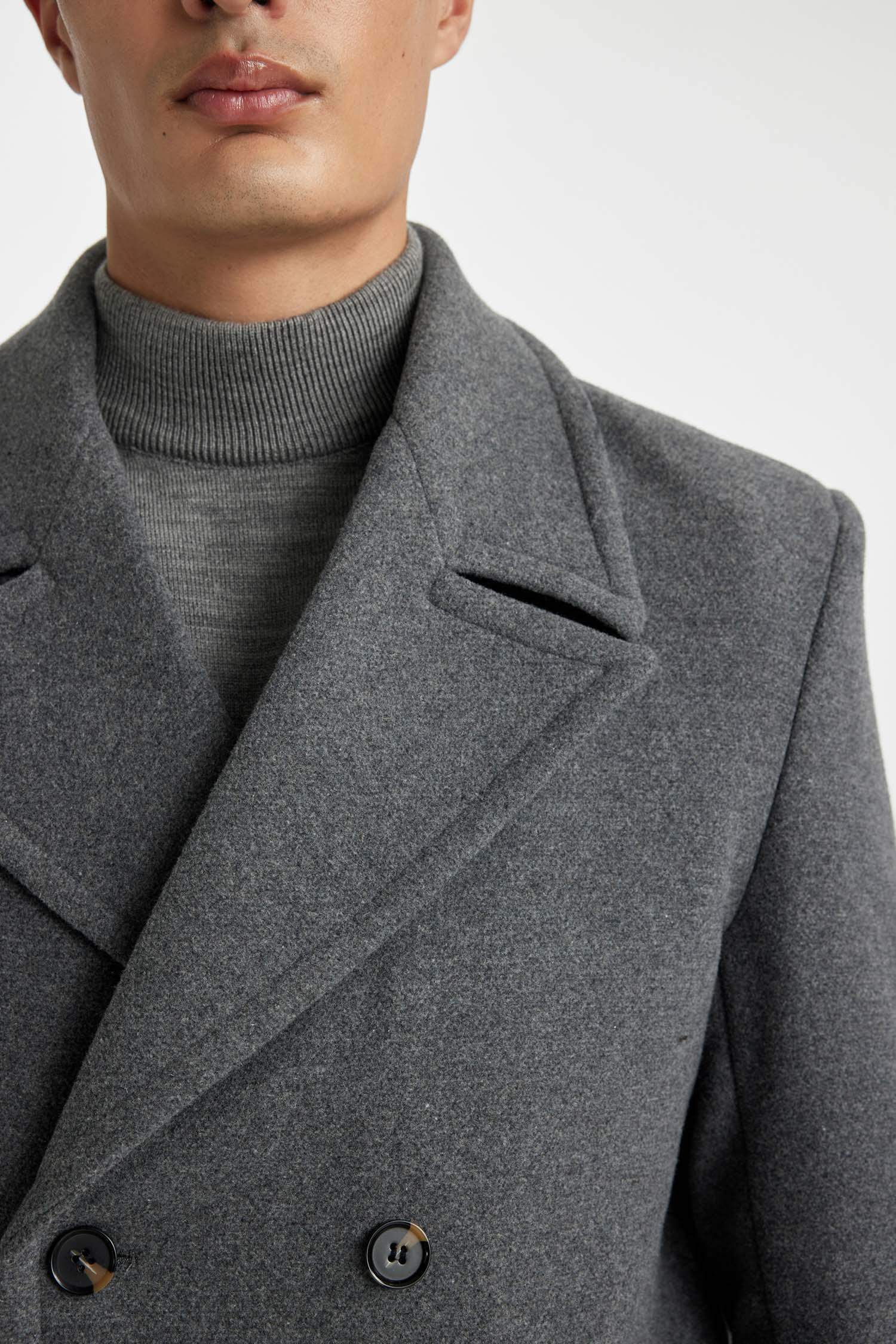 Slim Fit  Dar Kesim Smokin Yaka Düğmeli Astarlı Kaban Parka