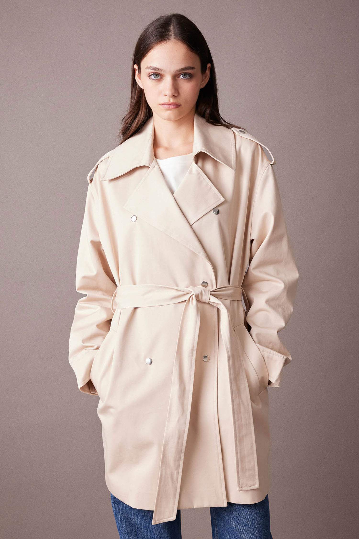 Тренчкот свободного крою для жінок