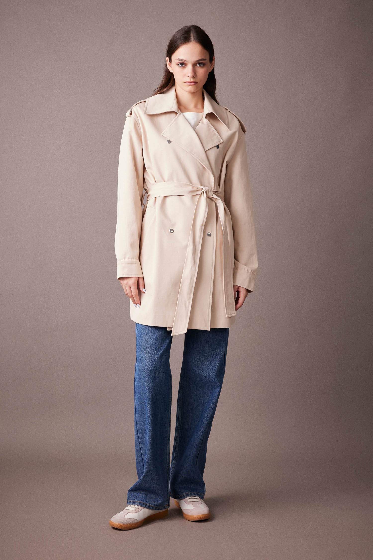 Тренчкот свободного крою для жінок