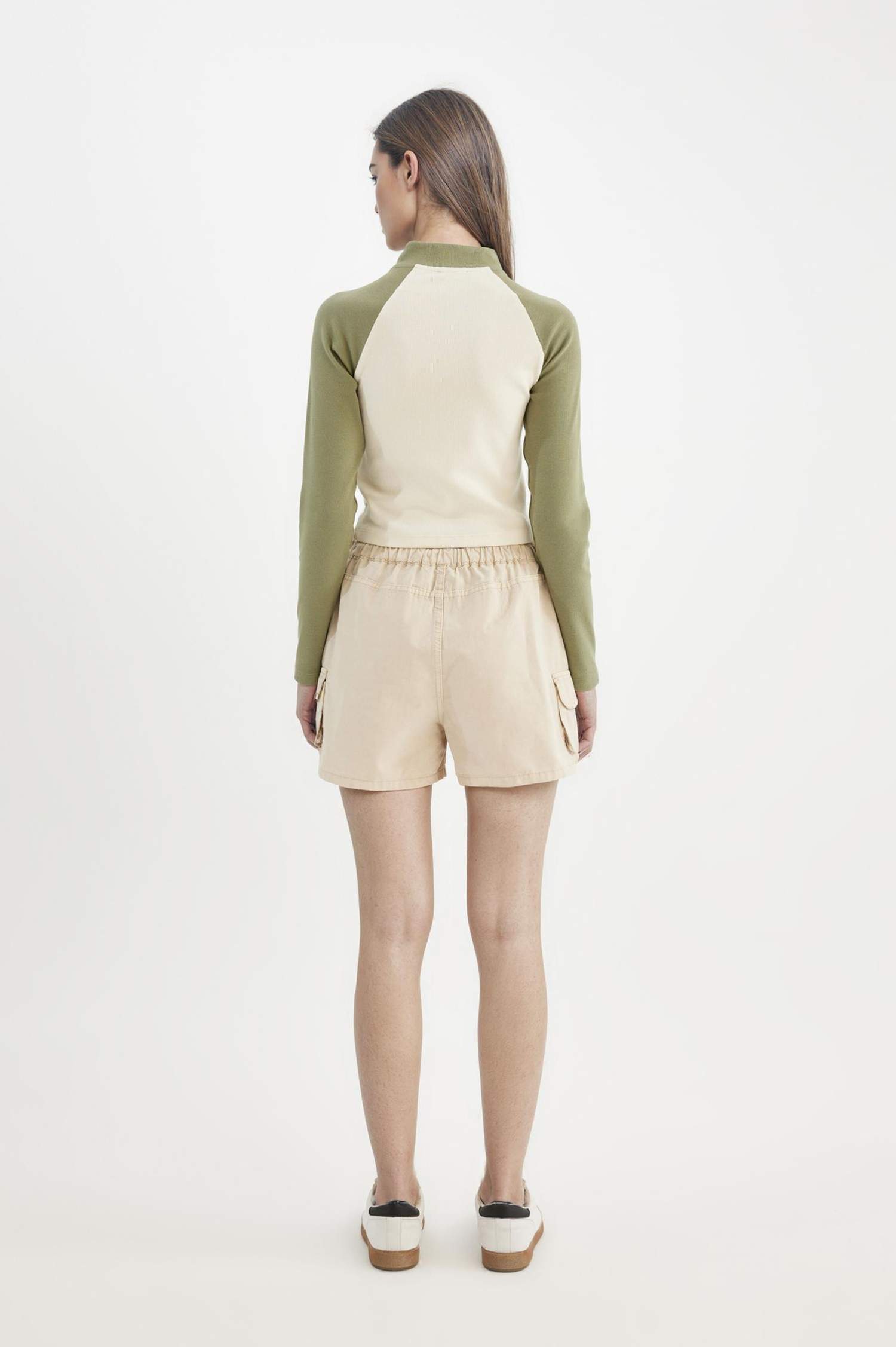 Regular Fit Normal Waist Short Gabardine Shorts