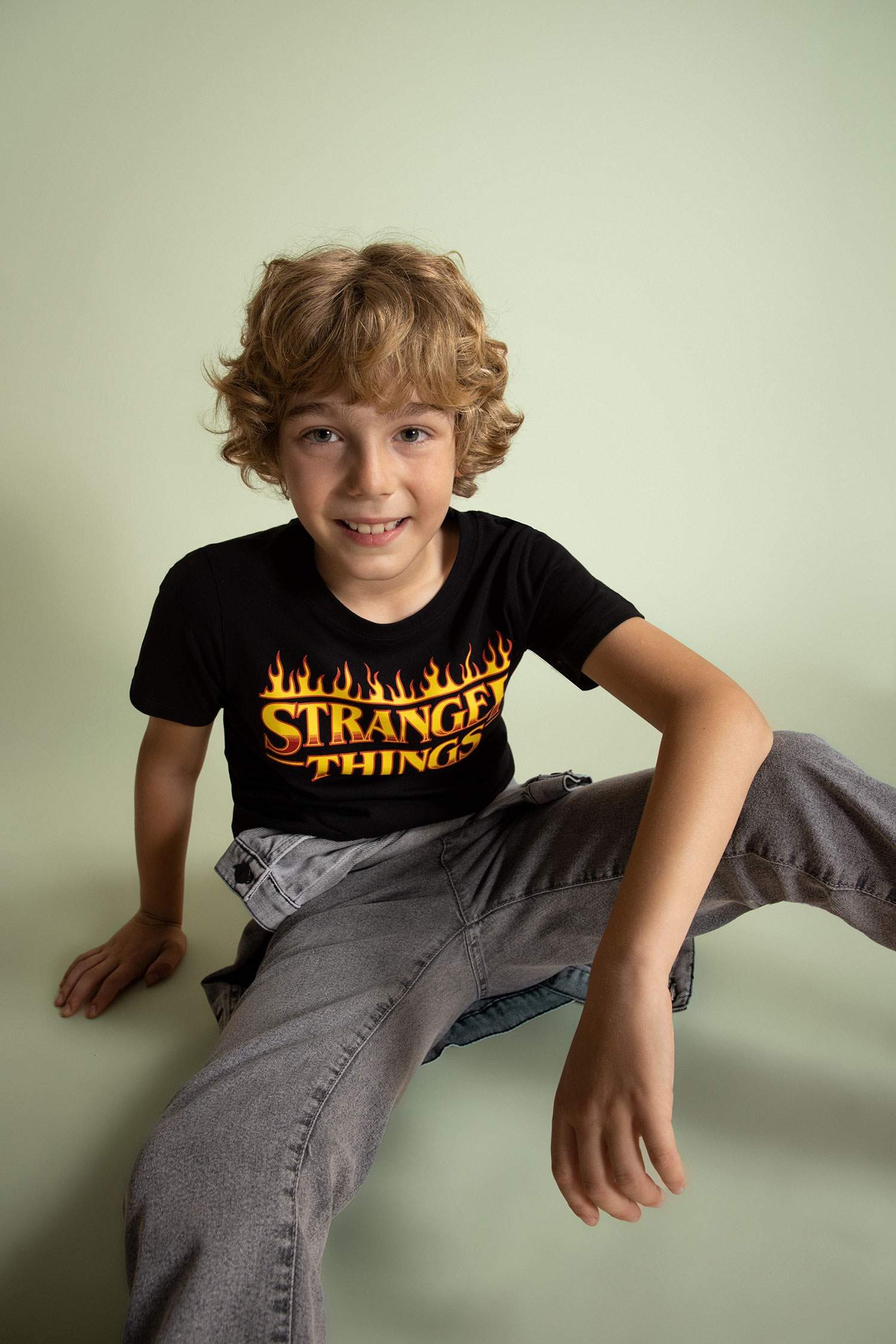 Boy Stranger Things Licensed Regular Fit Crew Neck Short Sleeved T-Shirt