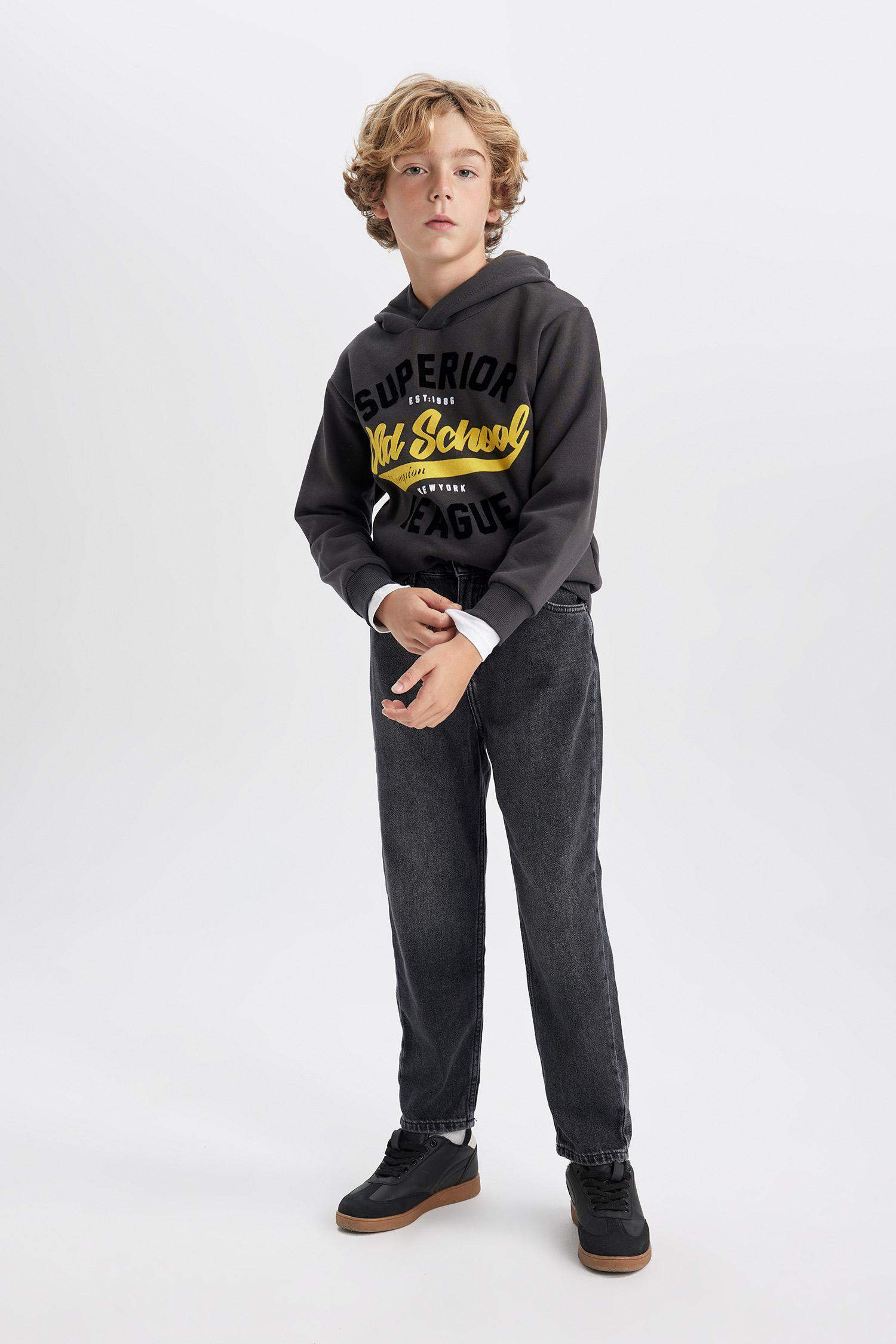 Boy Carrot Fit Jeans