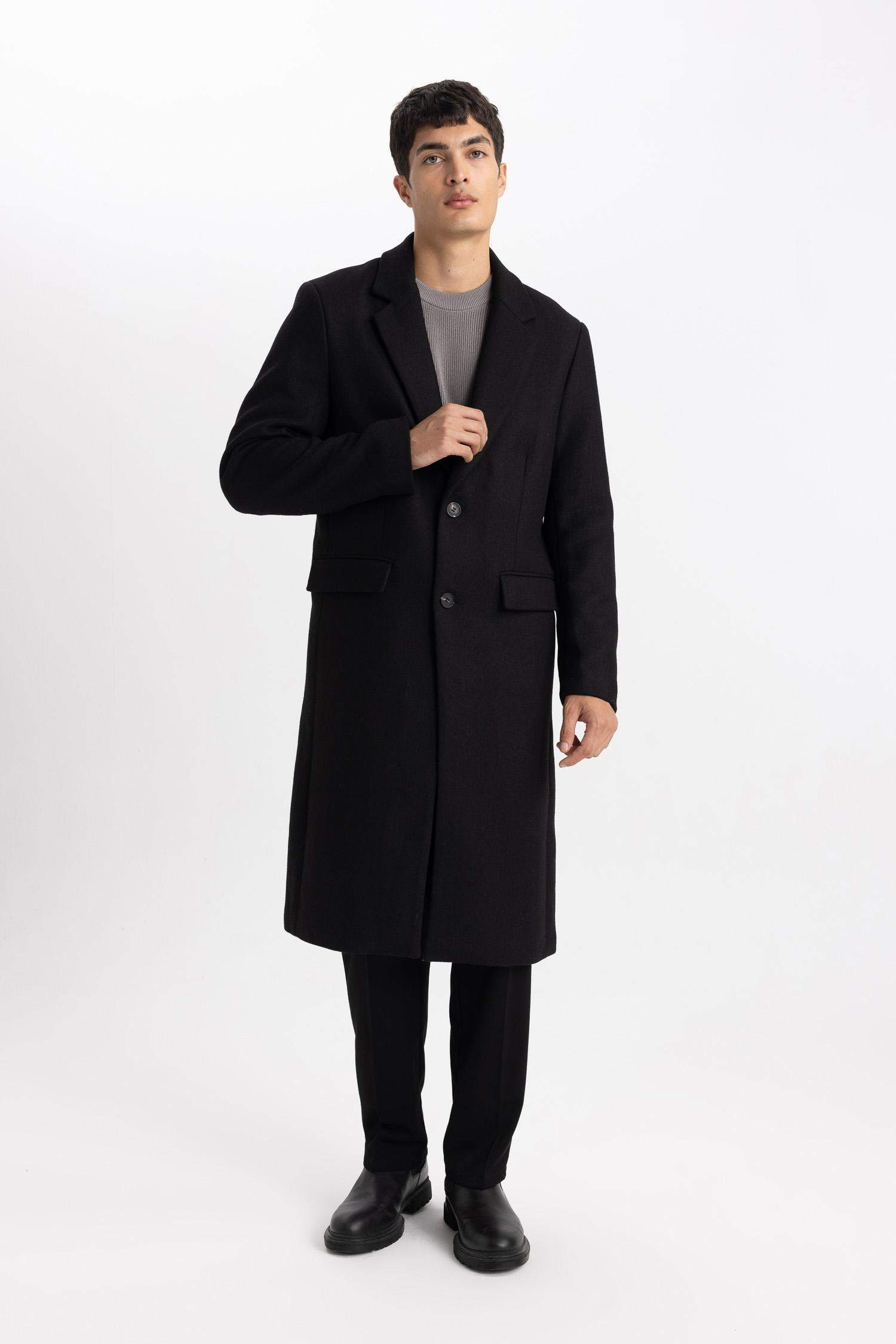 Slim Fit Dar Kesim Astarlı Düğmeli Cepli Kaşe Kaban Parka