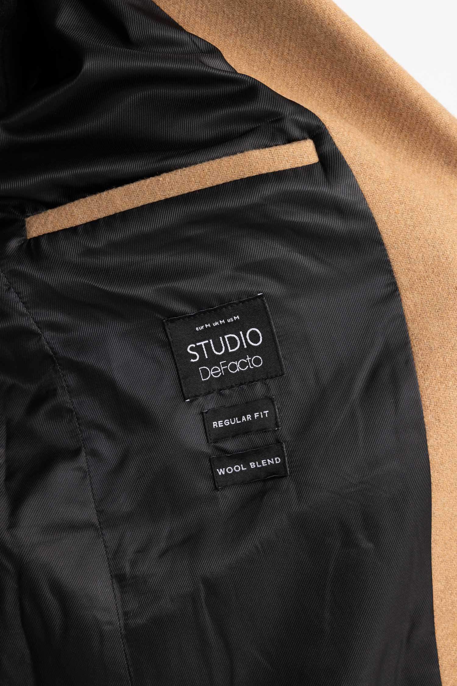 Slim Fit Dar Kesim Astarlı Düğmeli Cepli Kaşe Kaban Parka