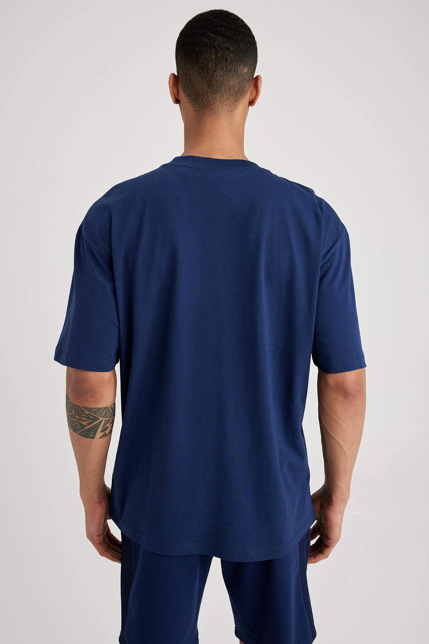 Defacto Fit NBA Golden State Warriors Licensed Oversize Fit Crew Neck T-Shirt