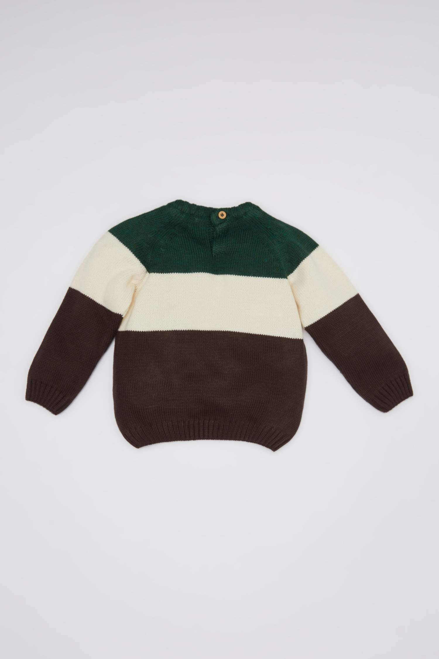 بلوفر ولادي ملون قصة عادية