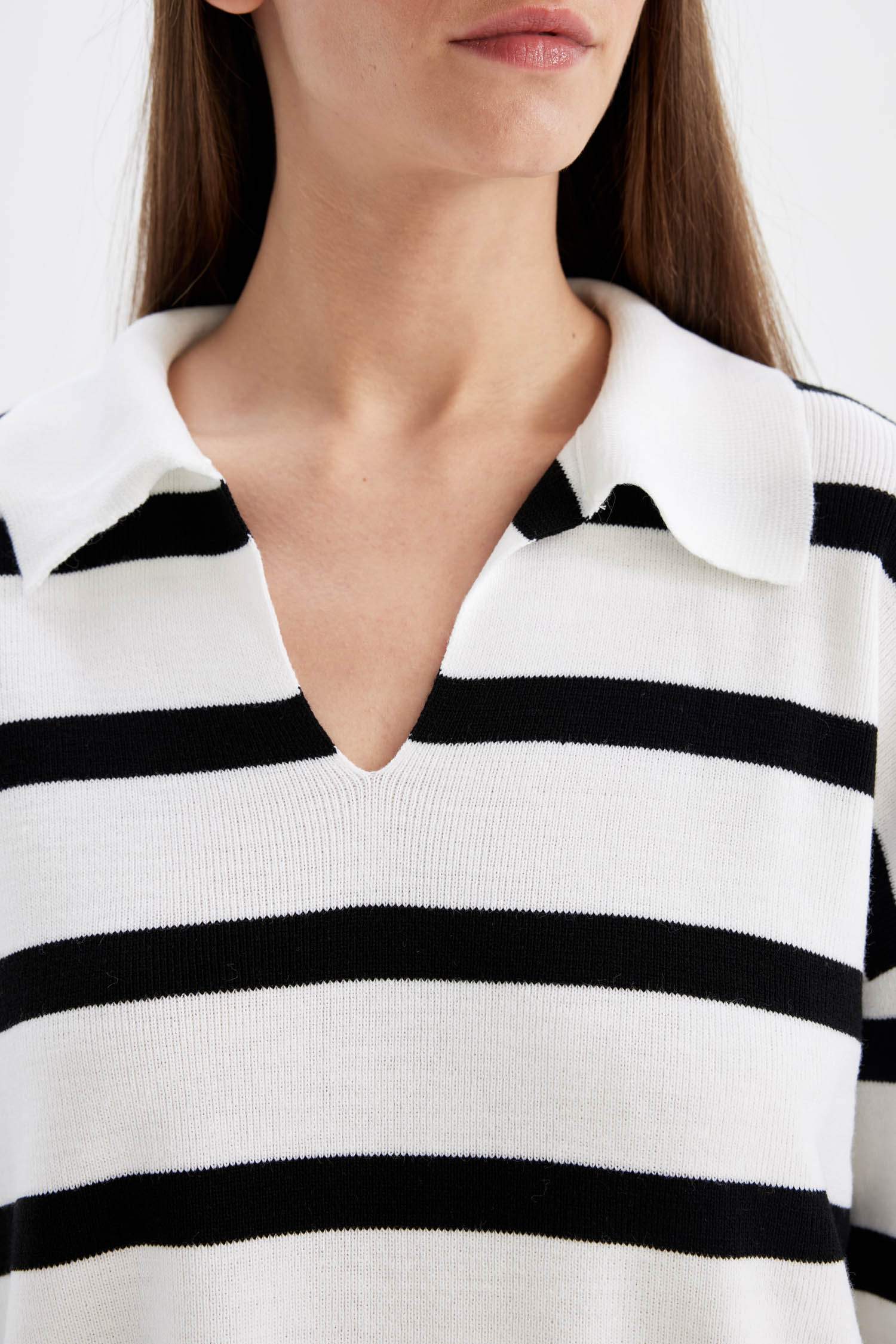 Relax Fit Polo Neck Striped Pullover