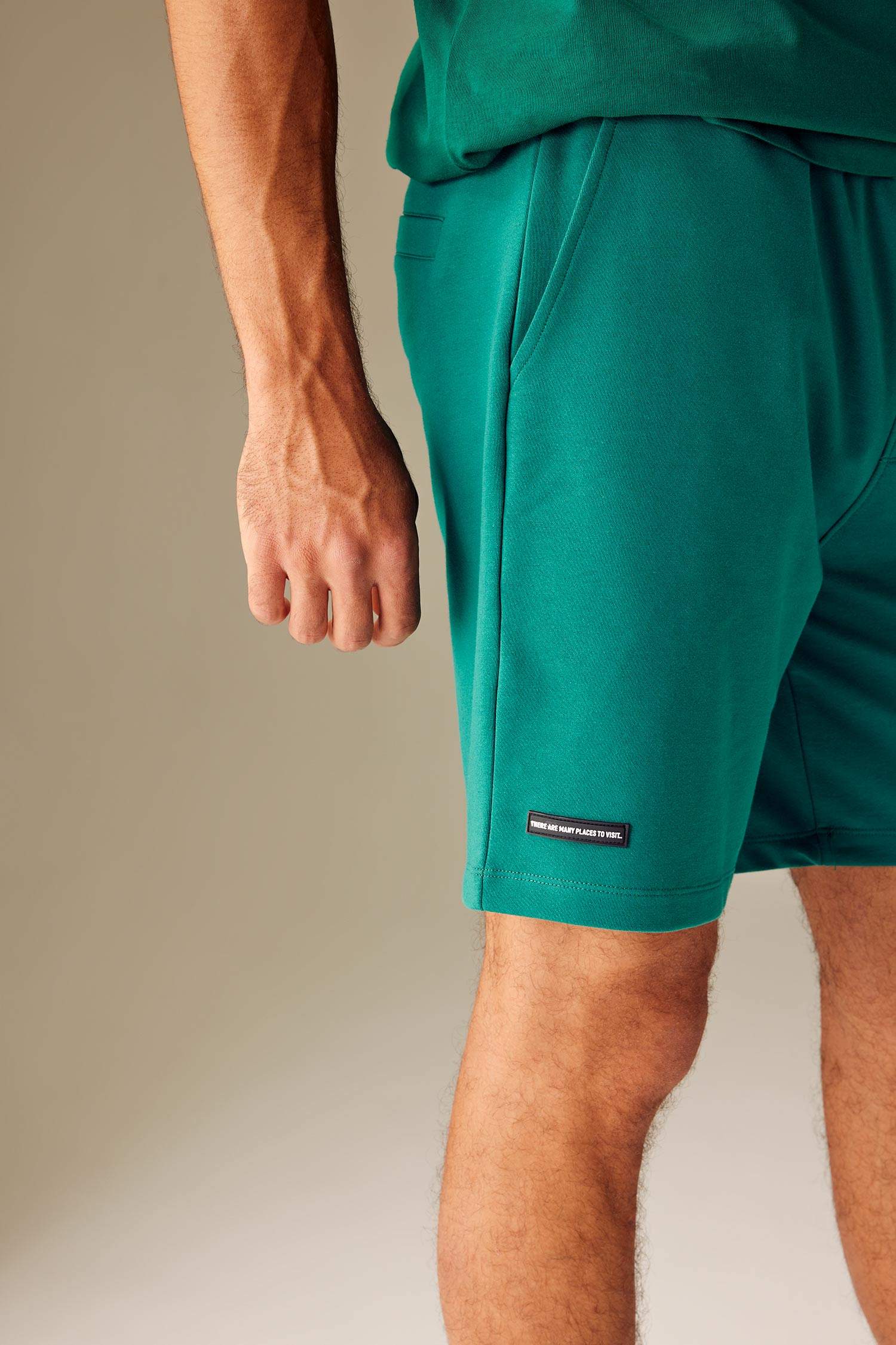 Slim Fit Thin Sweatshirt Fabric Super Skinny Hem Shorts