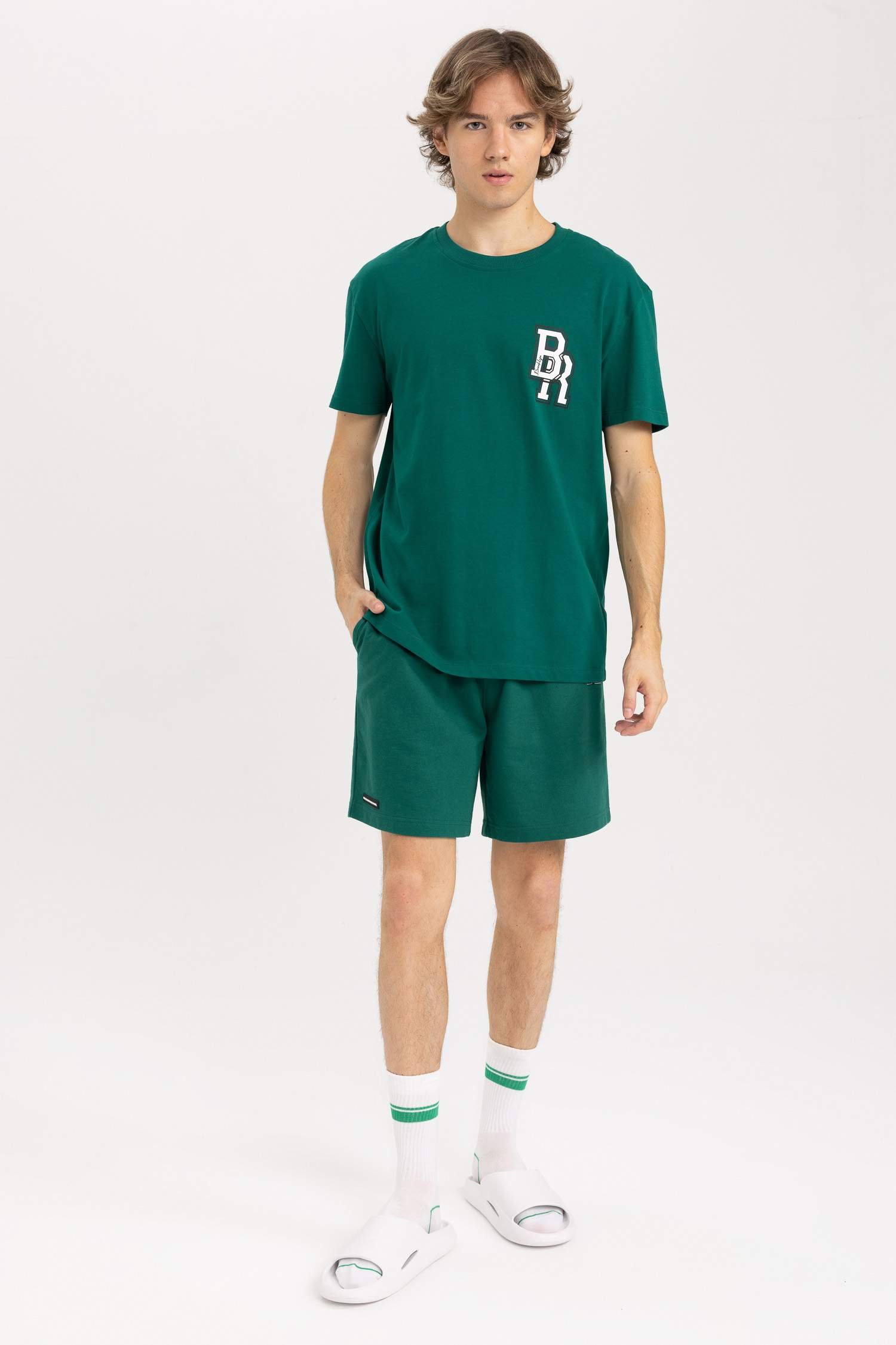 Slim Fit Thin Sweatshirt Fabric Super Skinny Hem Shorts