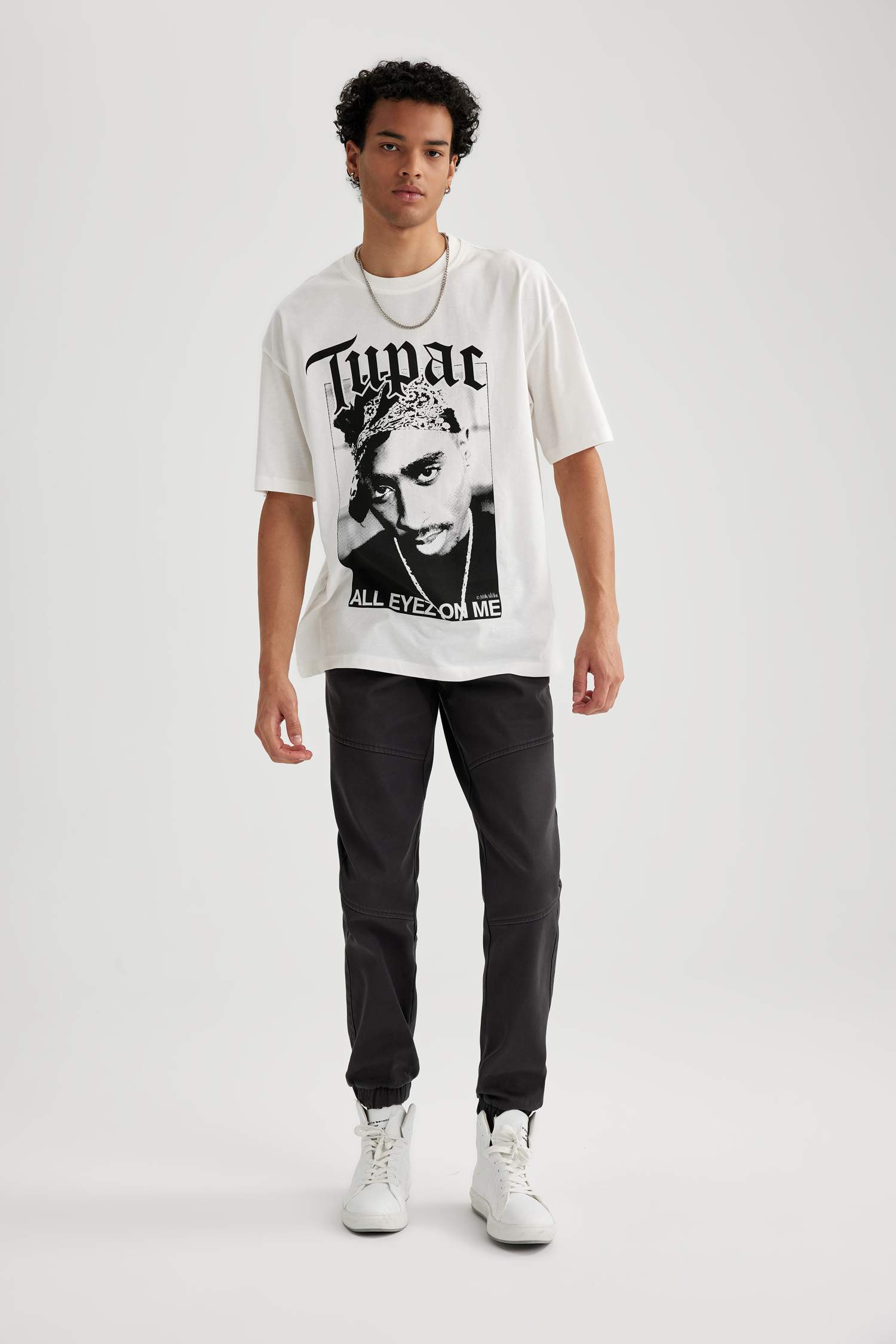 بنطلون جوجر قصة عادية