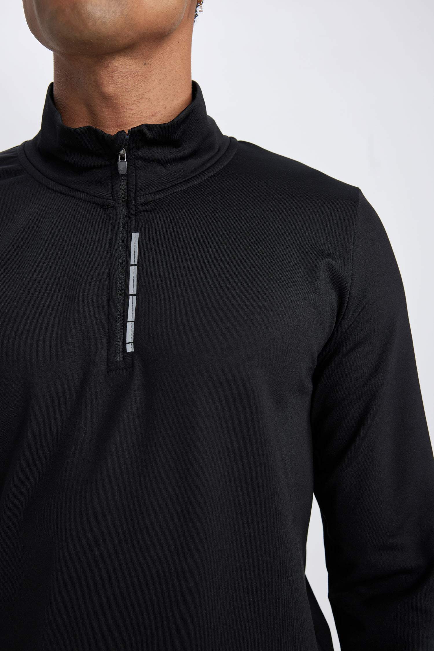 DeFactoFit Slim Fit Stand Collar T-Shirt