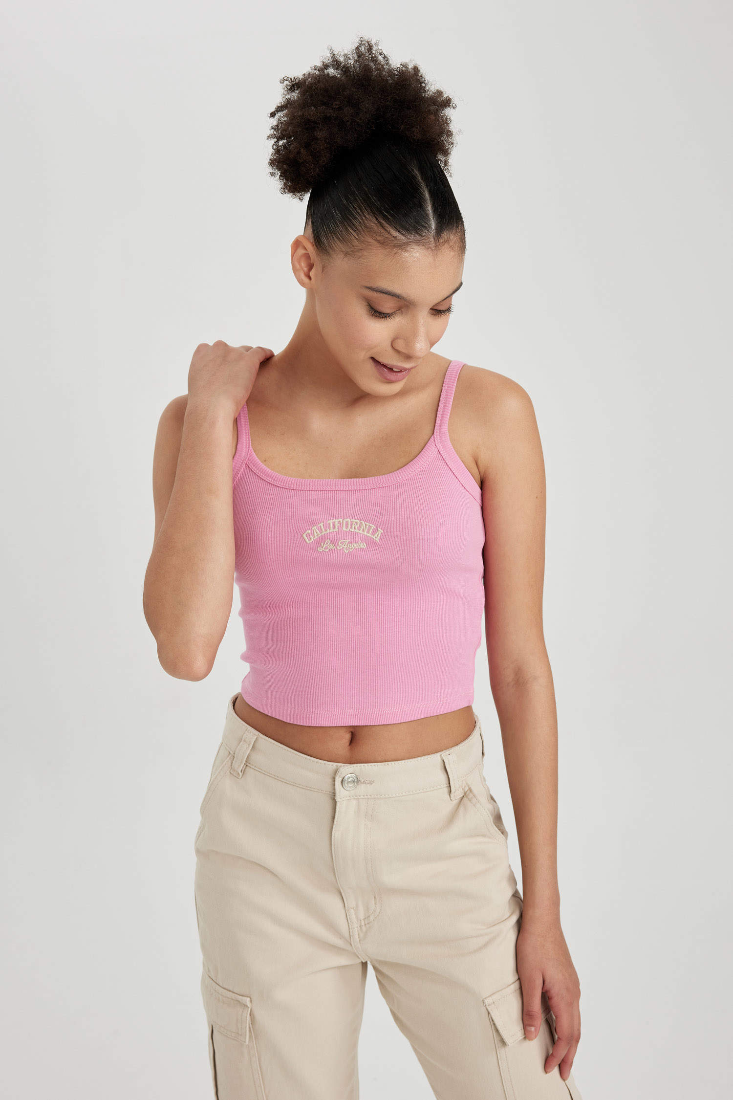 Pink WOMAN Cool Fitted Ribbed Camisole Crop Top 2818296 | DeFacto