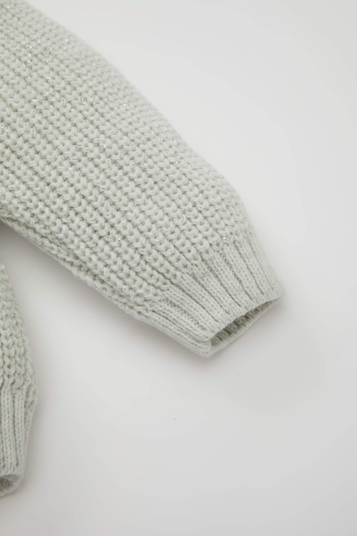 Kız Bebek V Yaka Simli Düğmeli Triko Hırka