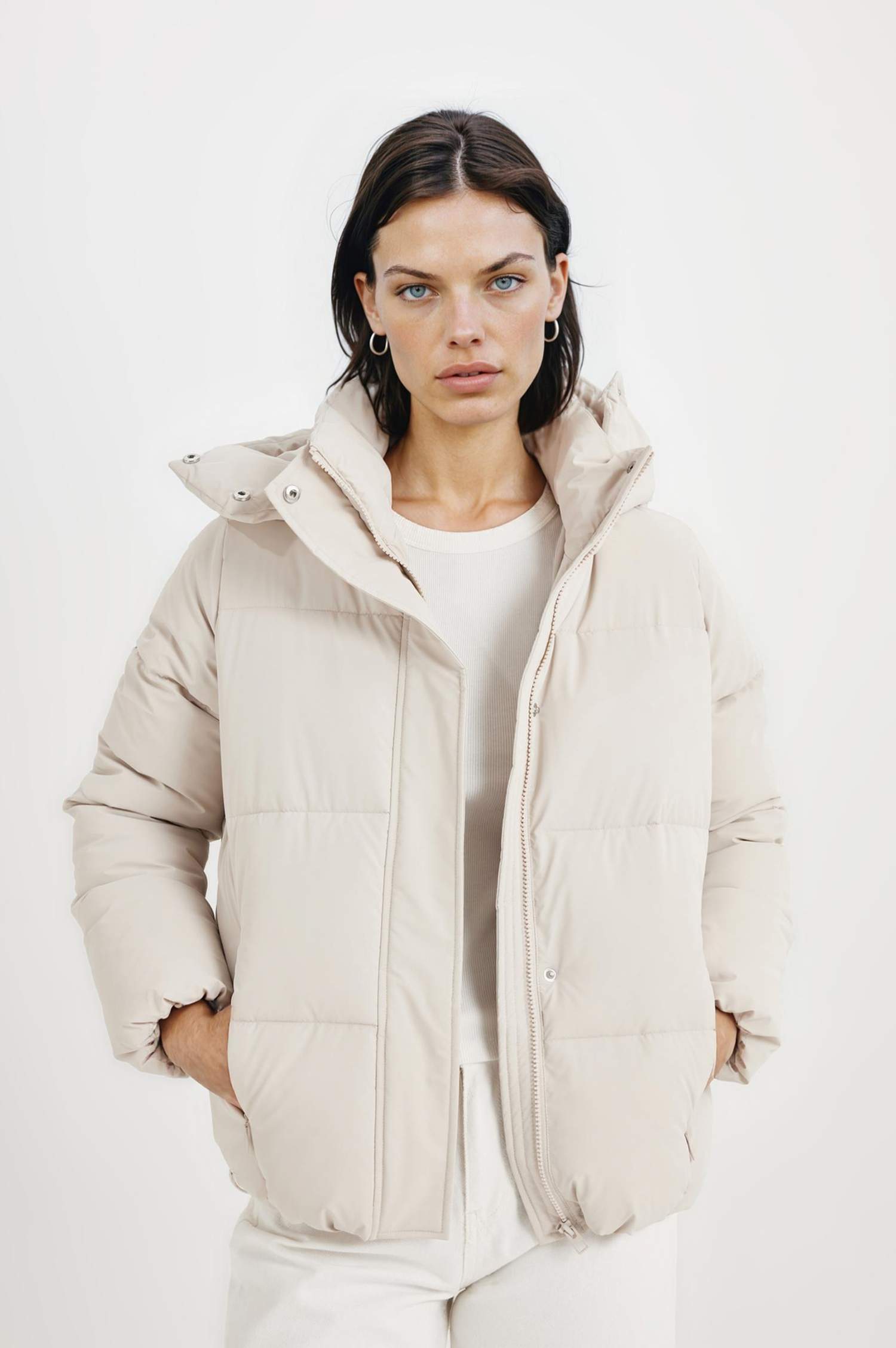 Waterproof Relax Fit Hooded Puffer Jacket