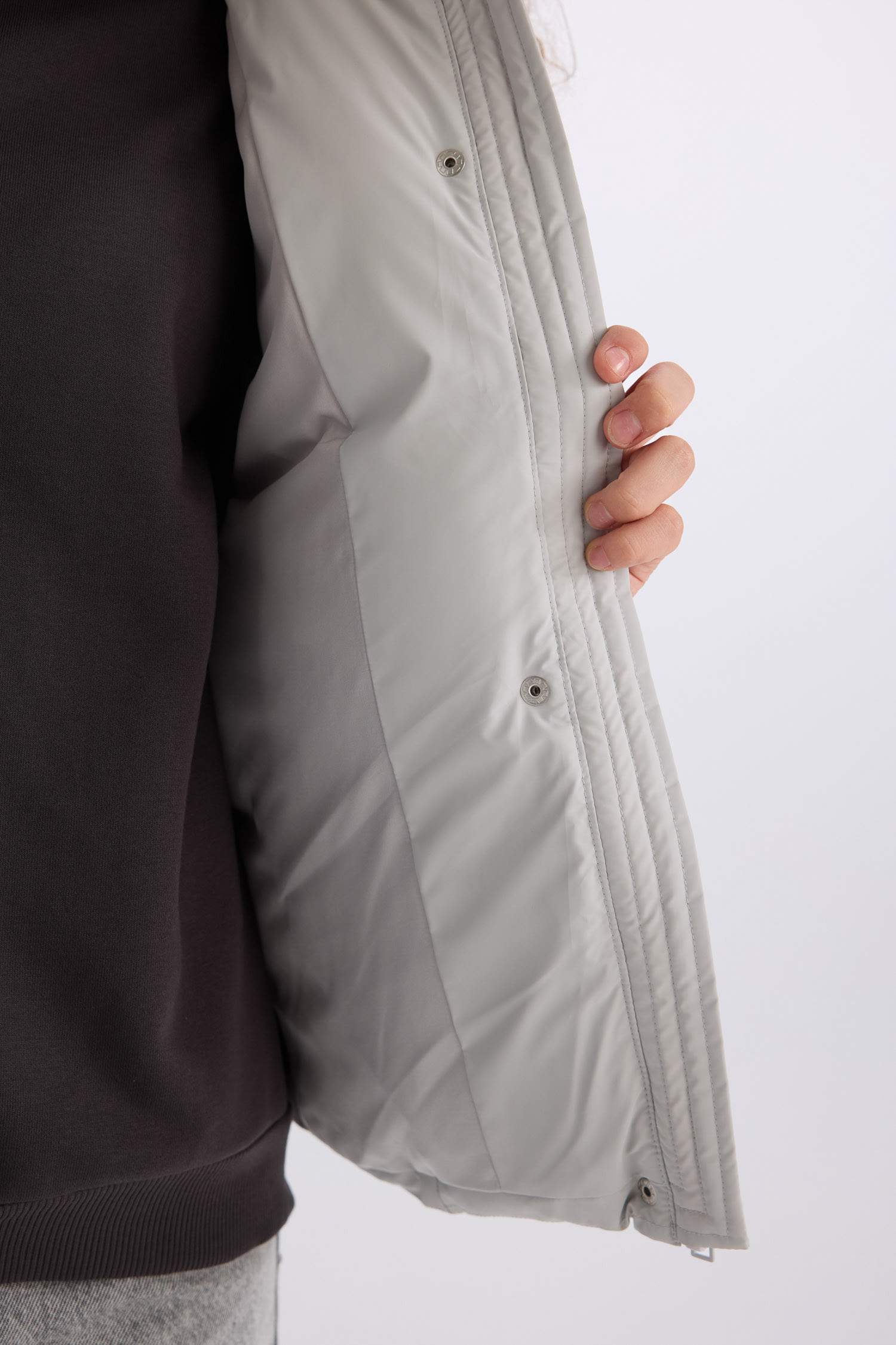 бас киімді Пальто