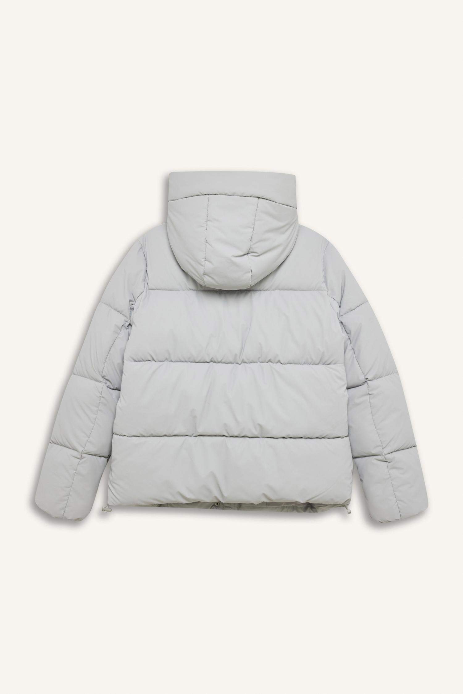 бас киімді Пальто