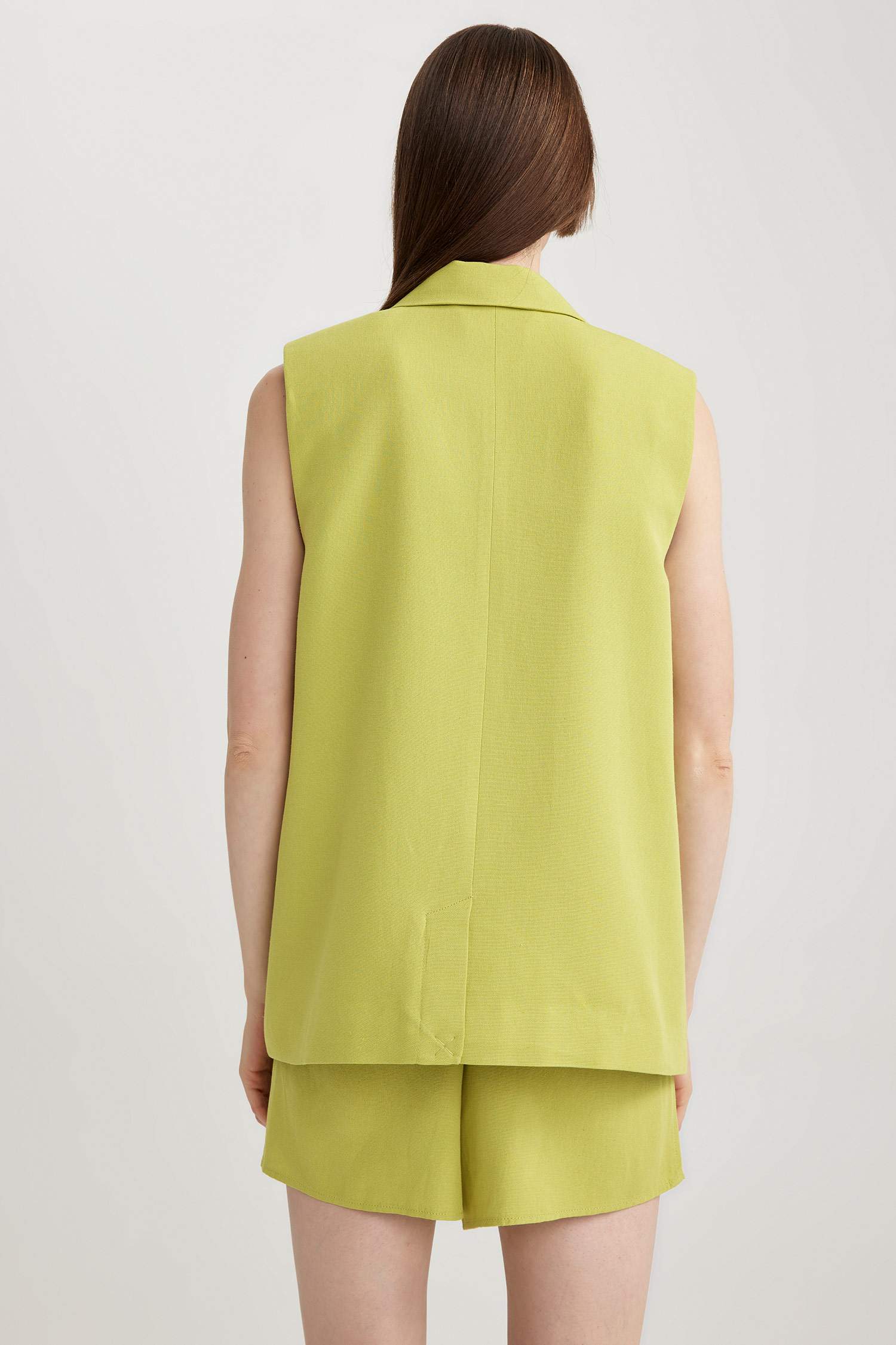 جيلي كتان قصة عادية