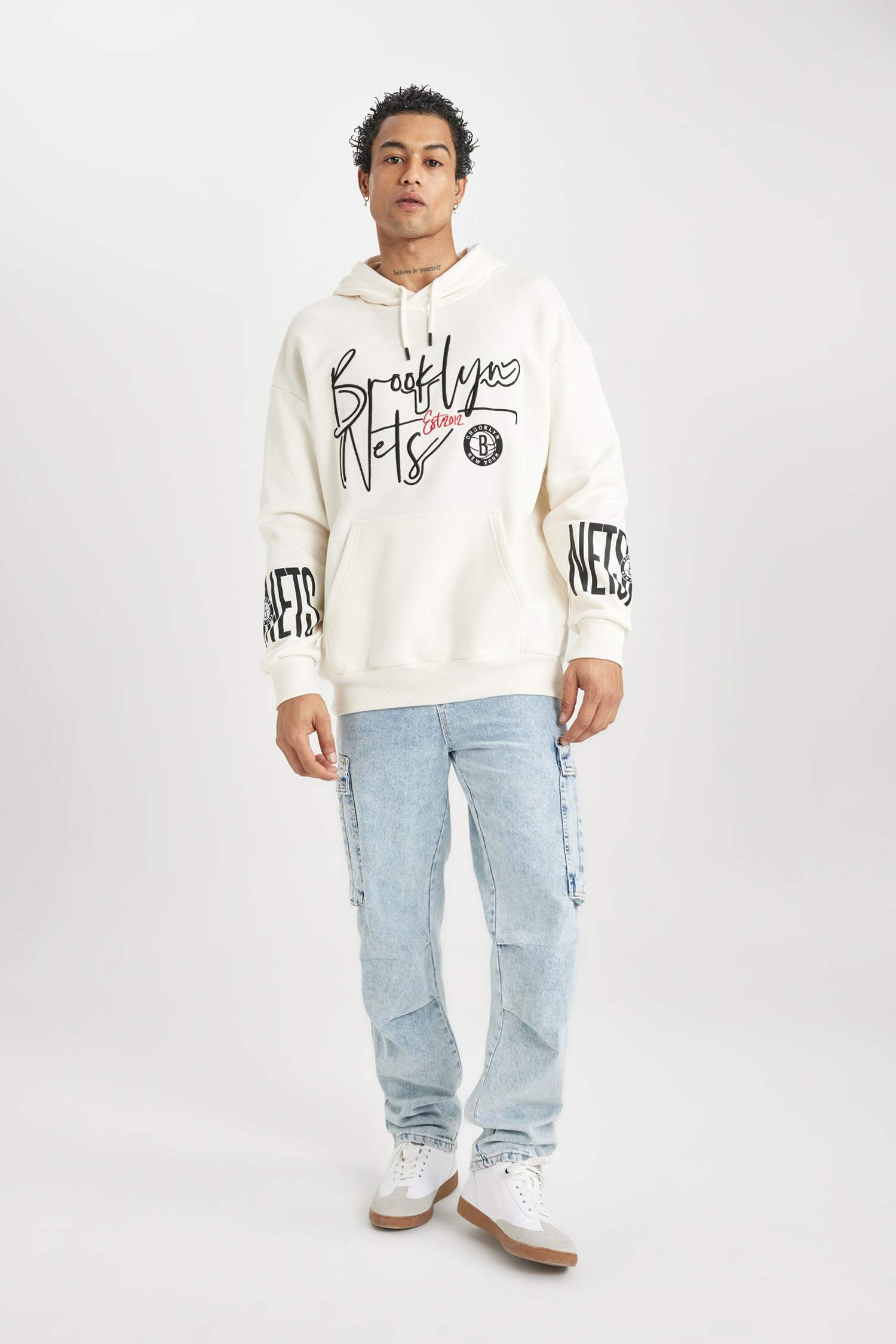 NBA Brooklyn Nets Oversize Geniş Kalıp Kapüşonlu Cepli Kalın Sweatshirt