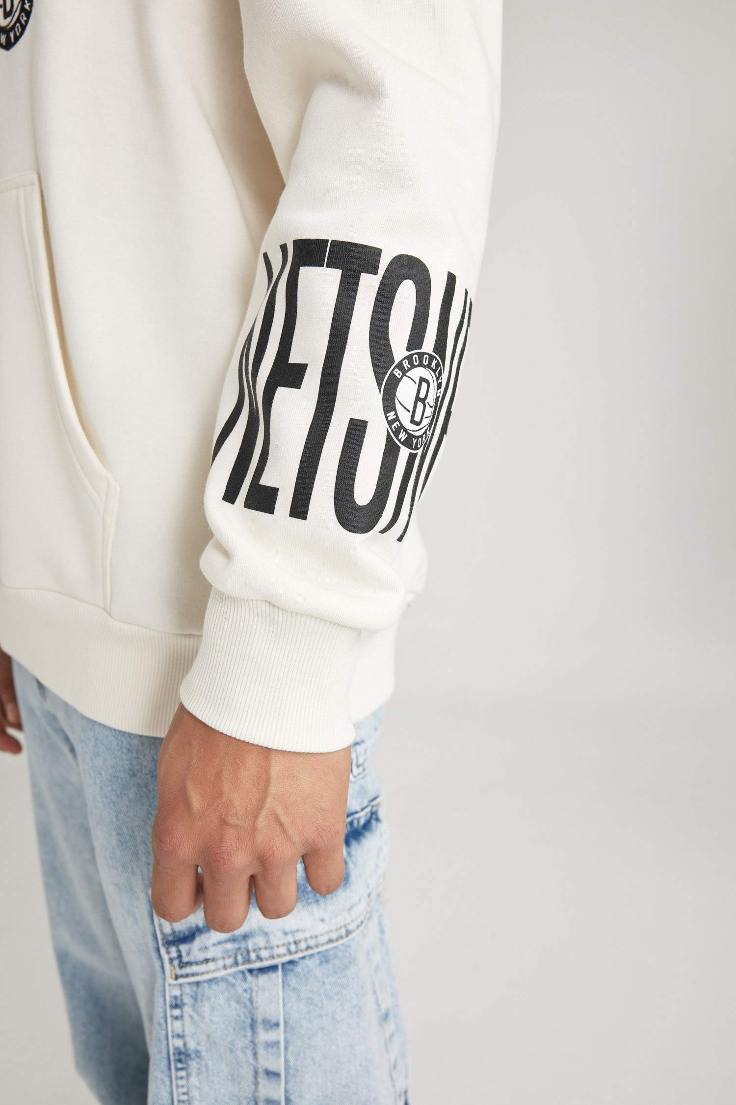 NBA Brooklyn Nets Oversize Geniş Kalıp Kapüşonlu Cepli Kalın Sweatshirt