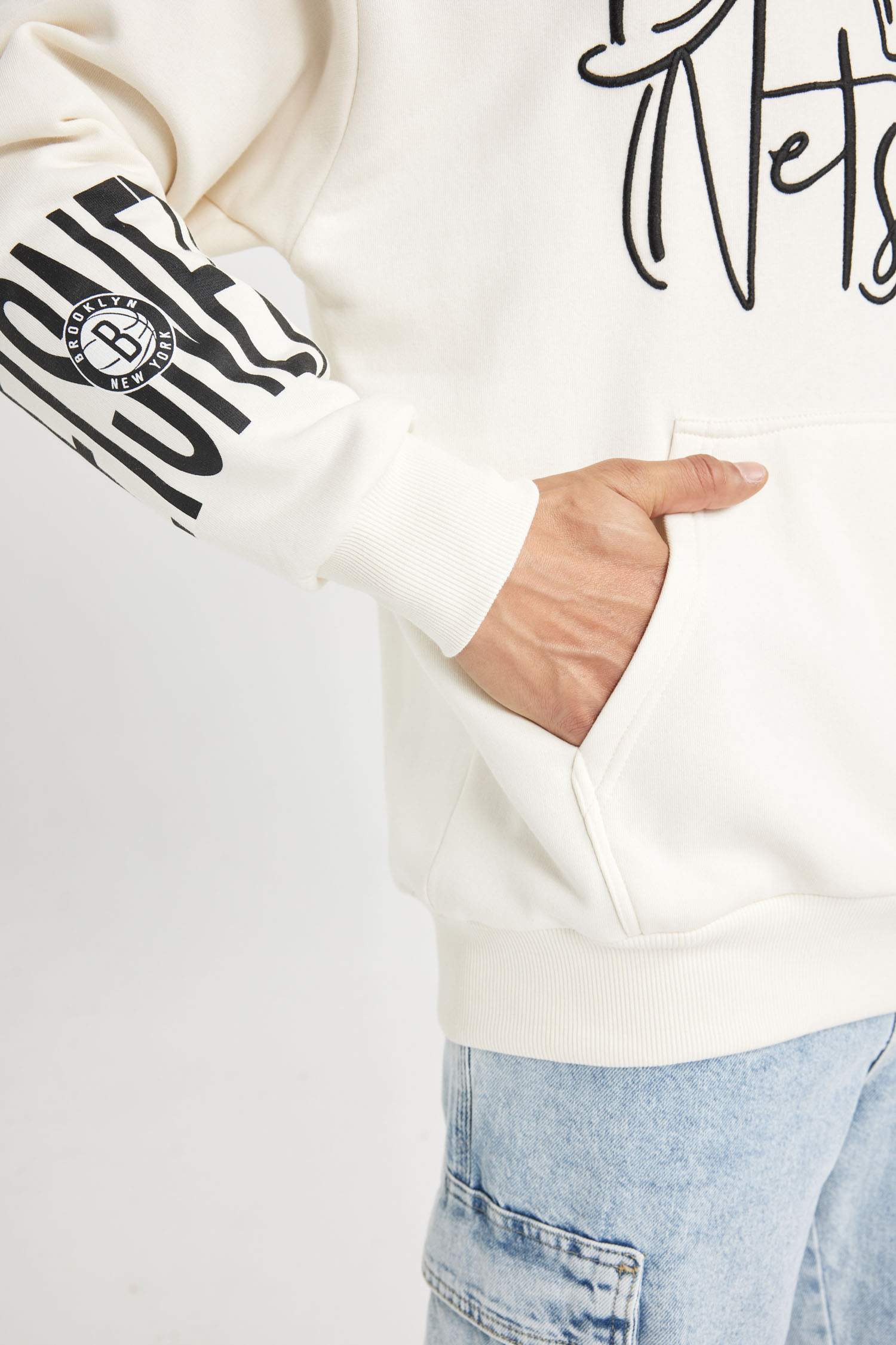 NBA Brooklyn Nets Oversize Geniş Kalıp Kapüşonlu Cepli Kalın Sweatshirt