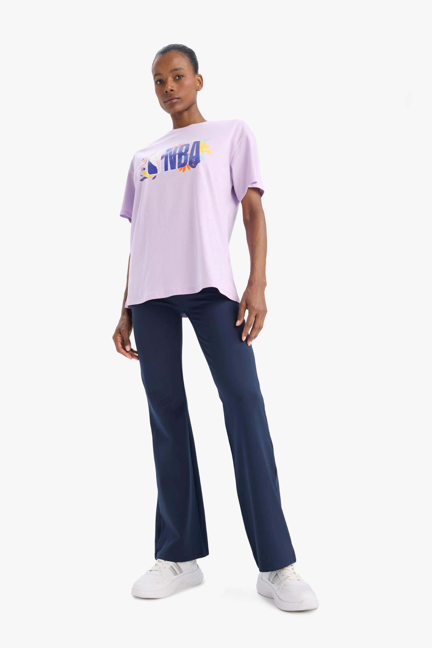 DeFactoFit NBA Wordmark Oversize Fit Short Sleeve T-Shirt